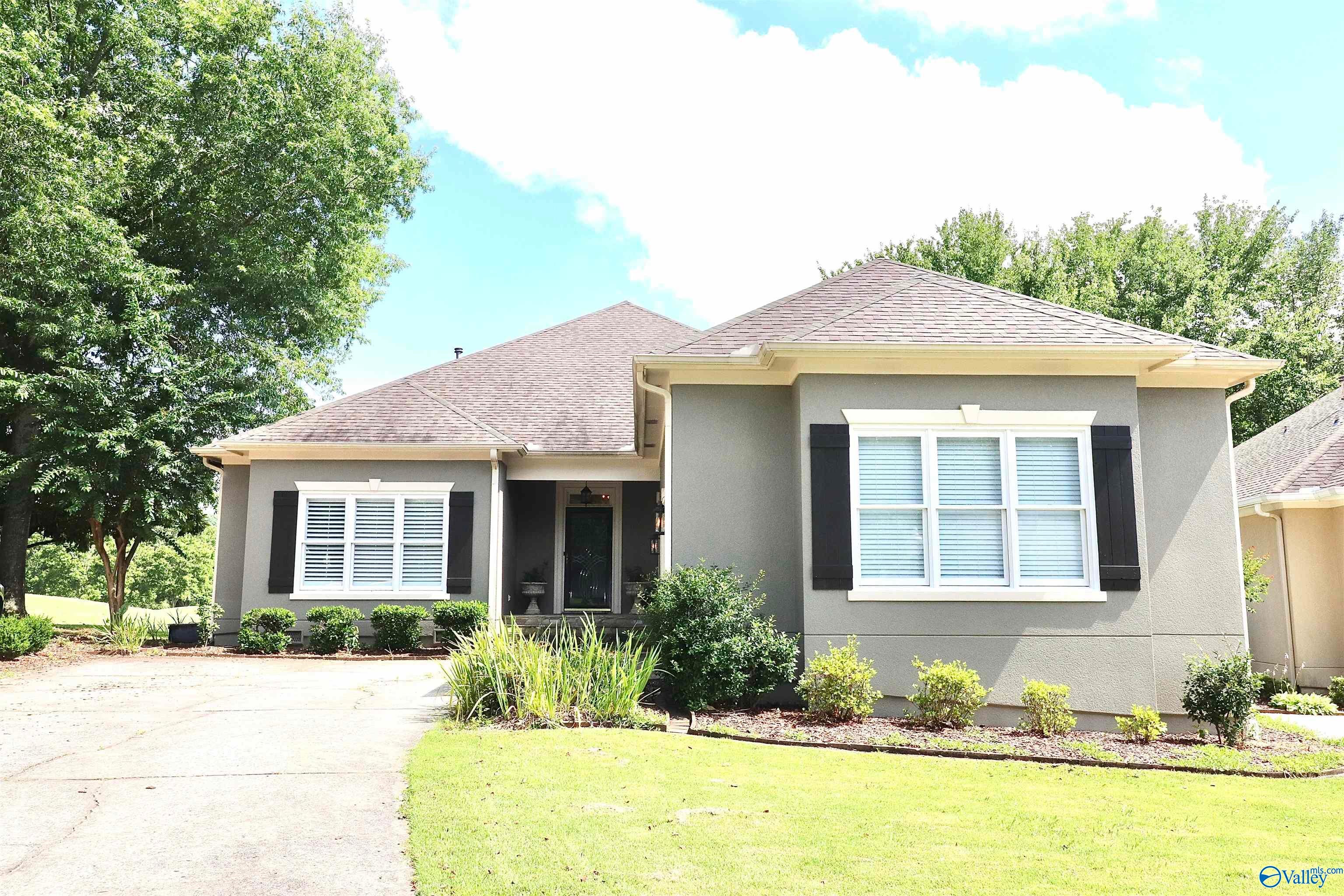 106 Ridgewood Circle — photo