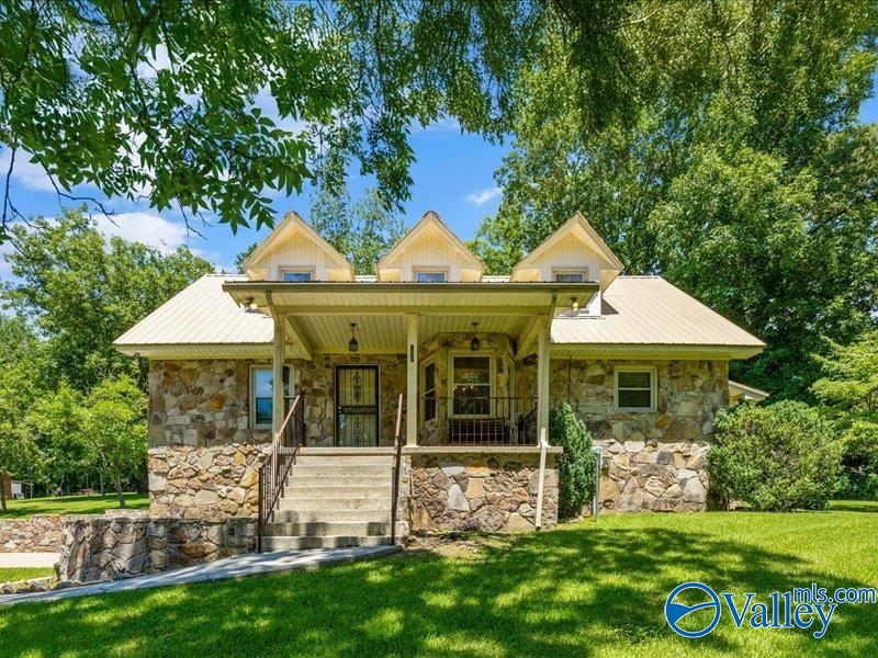 111 Spencer Drive — photo