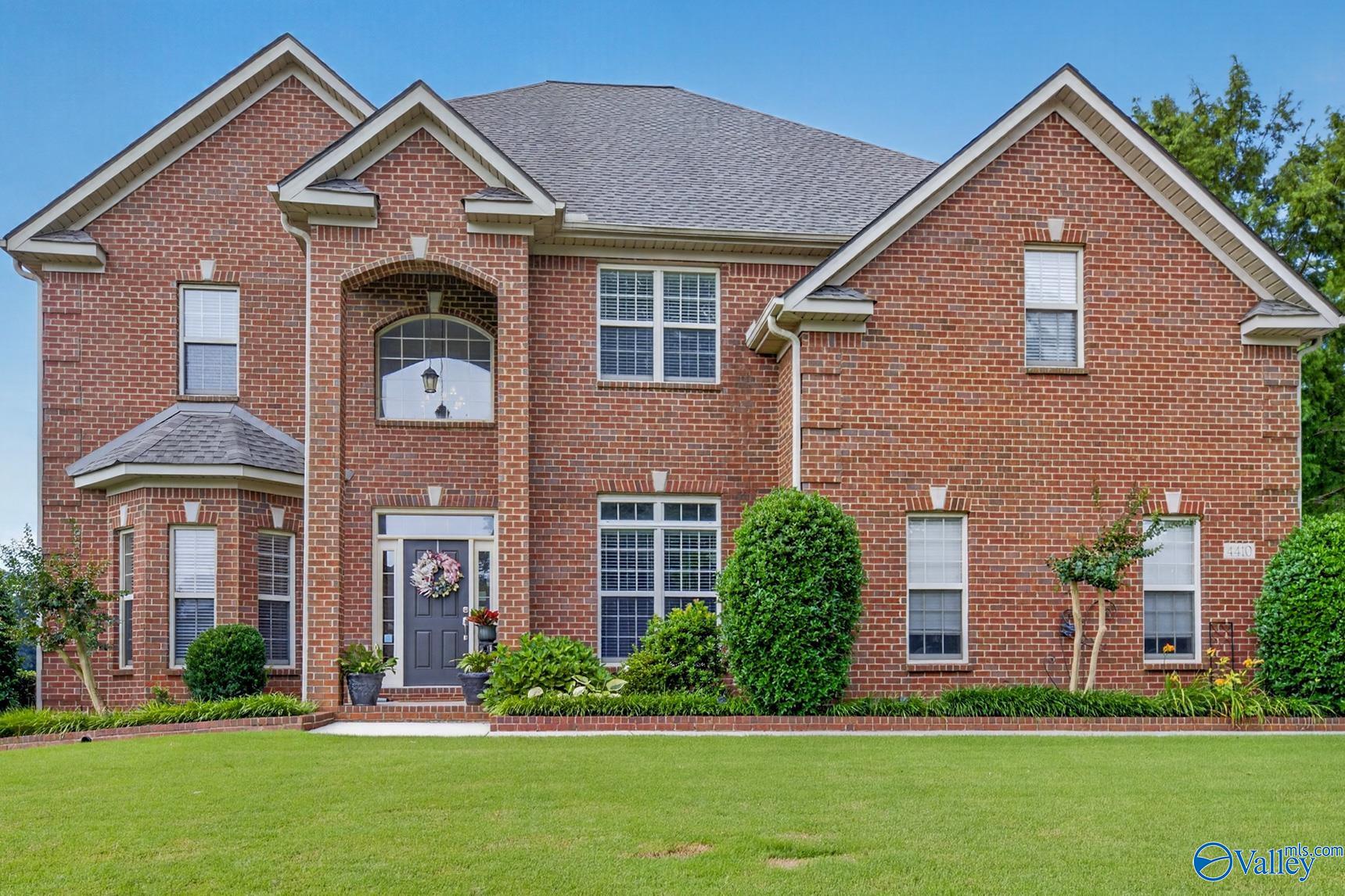 4410 Hidden Lake Drive — photo