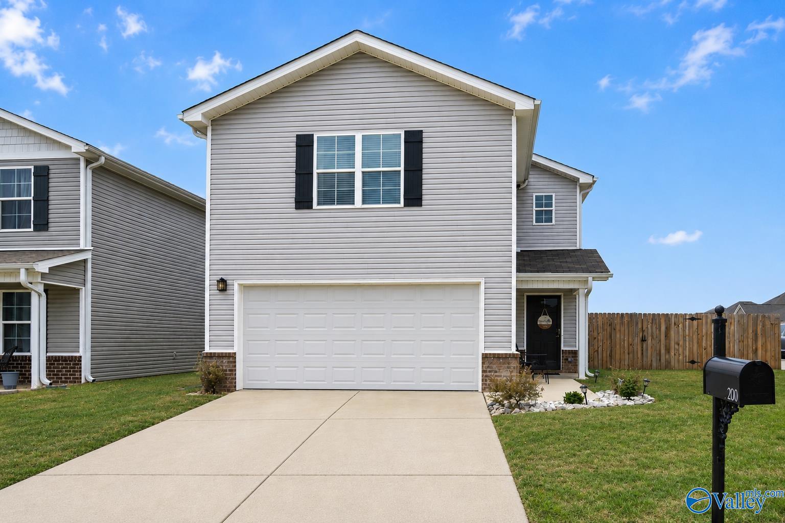 200 County Road 1700 — photo