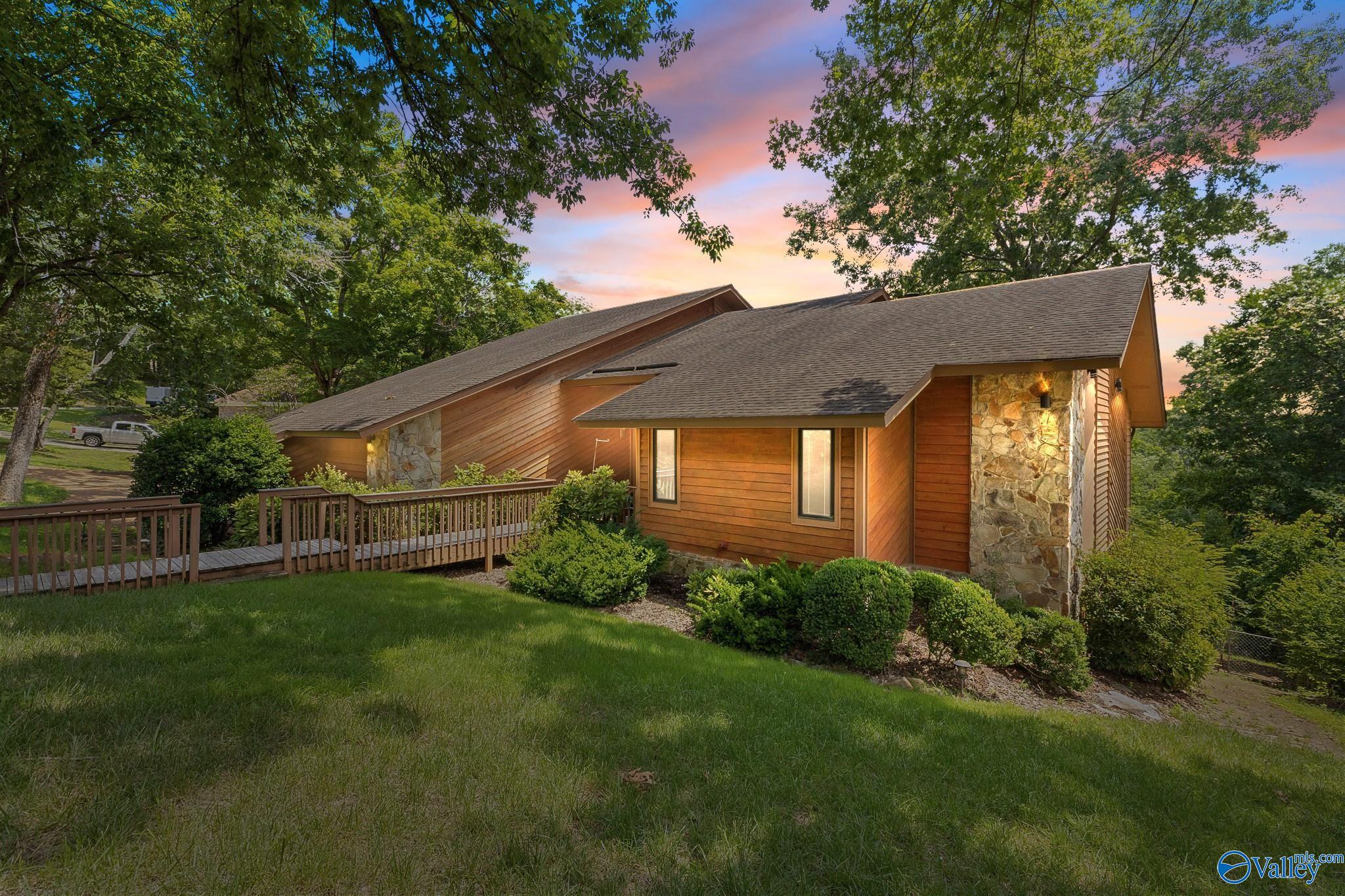 1416 Chandler Road — photo