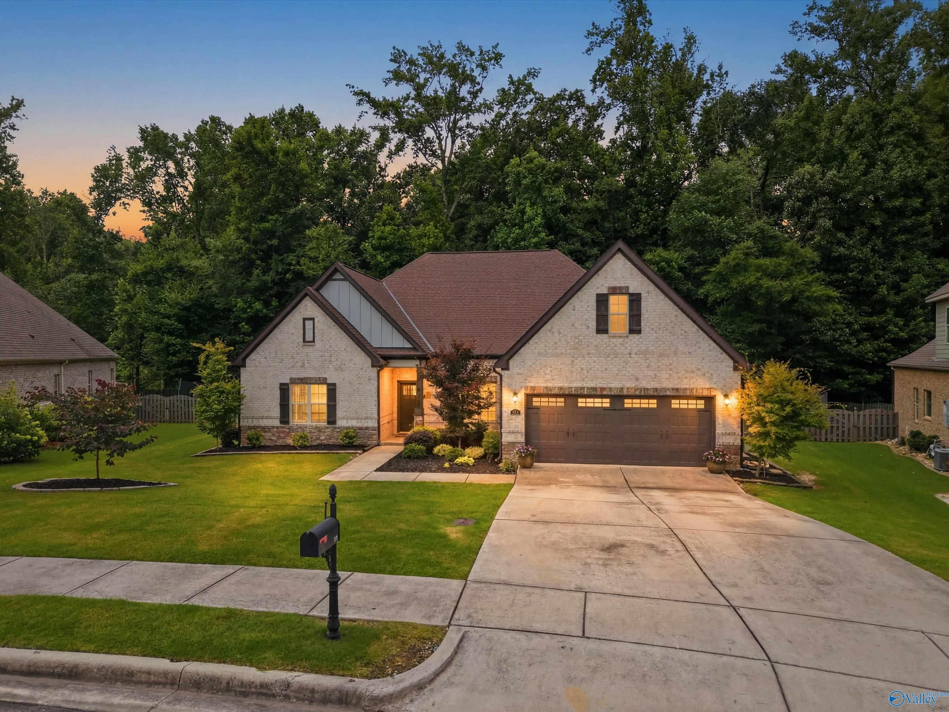 131 Jenny Drive — photo