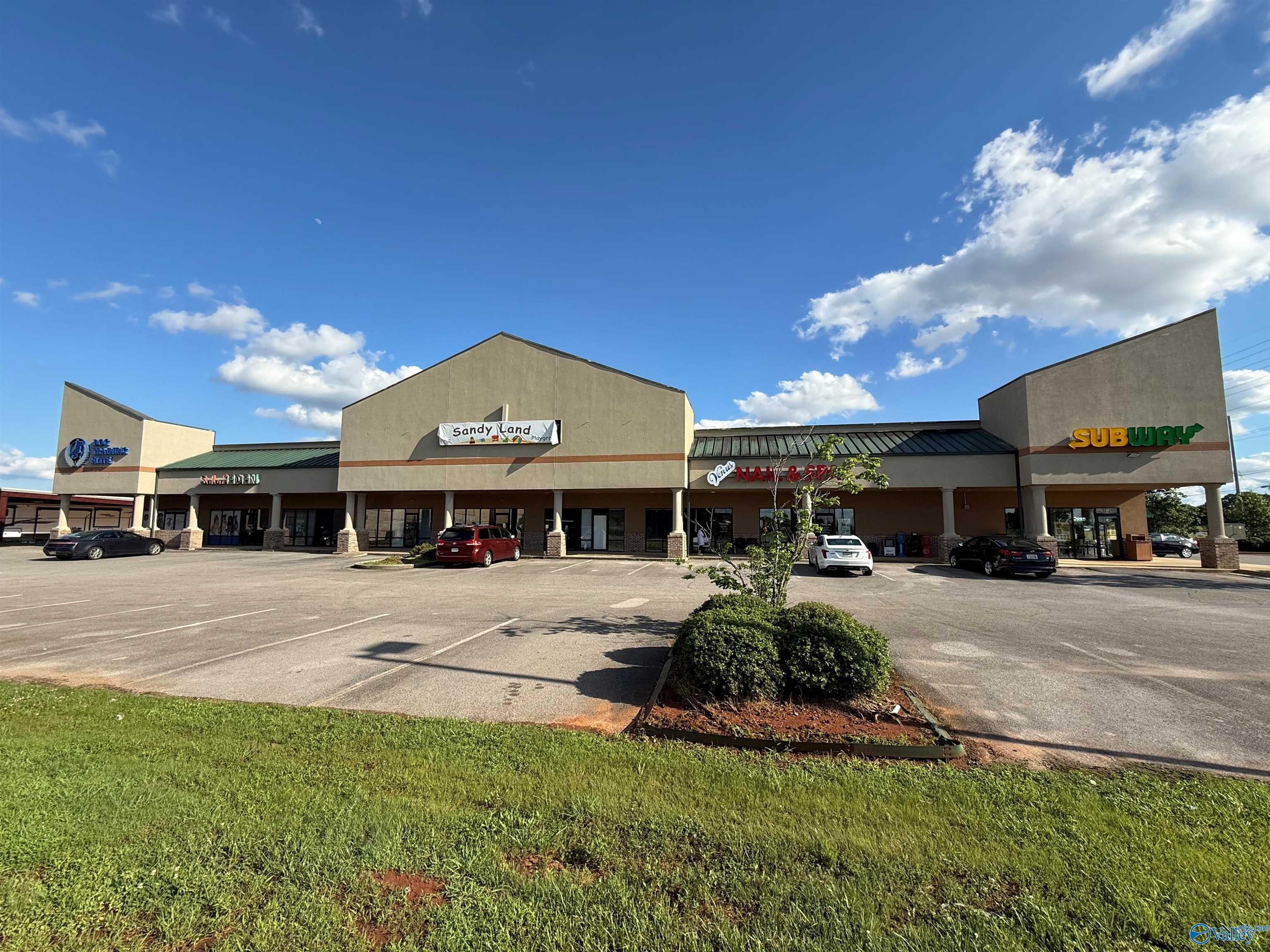 10971 County Line Road — photo