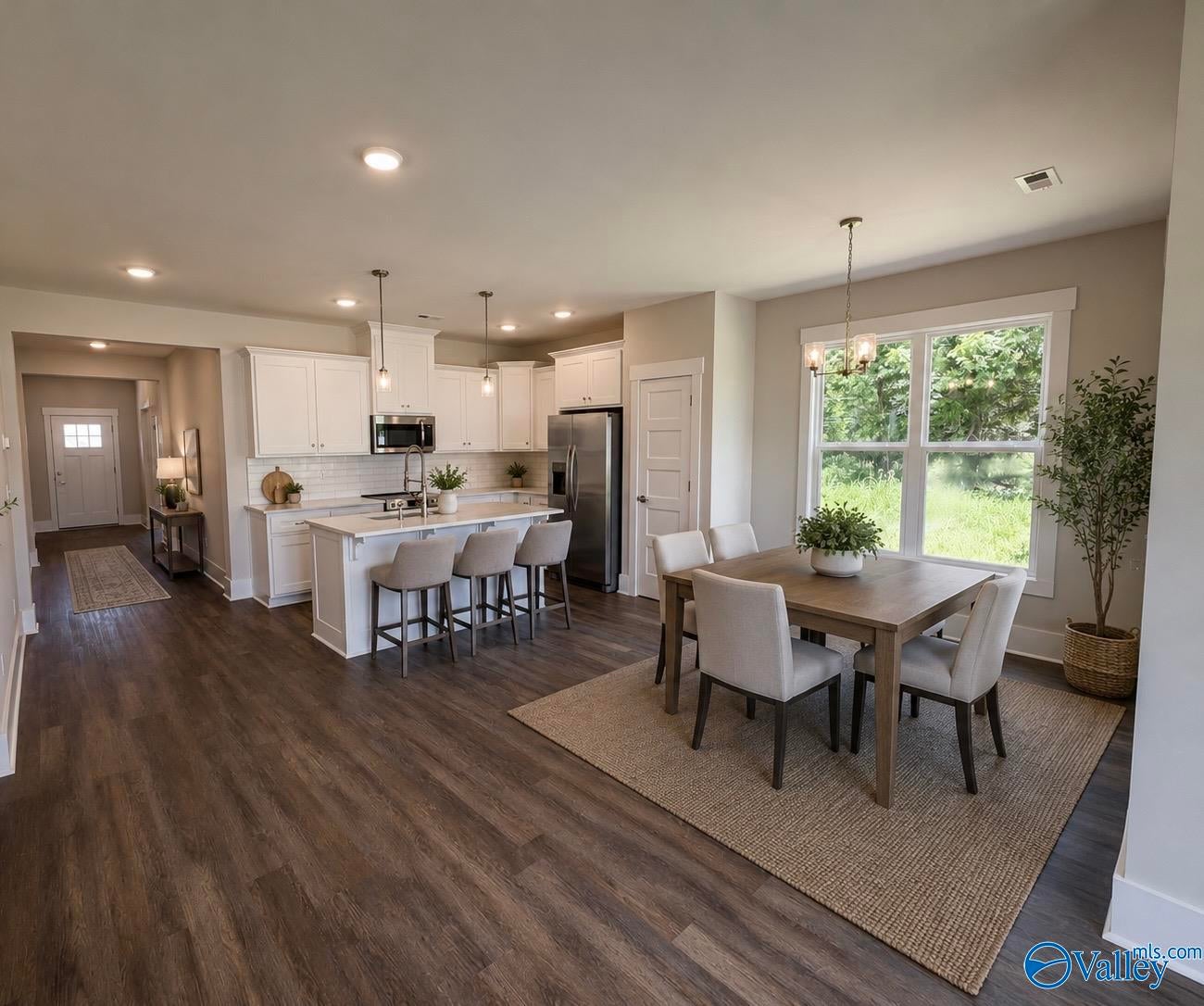 399 Talley Street — photo
