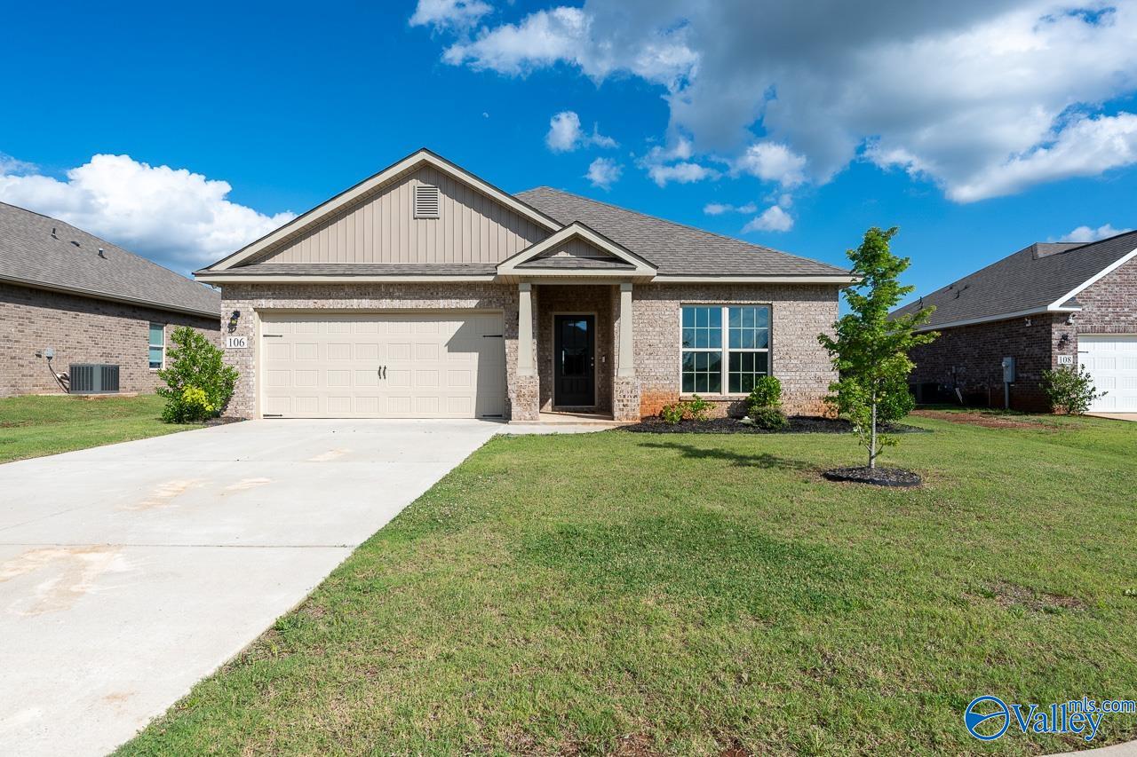 106 Elaina Grey Court — photo