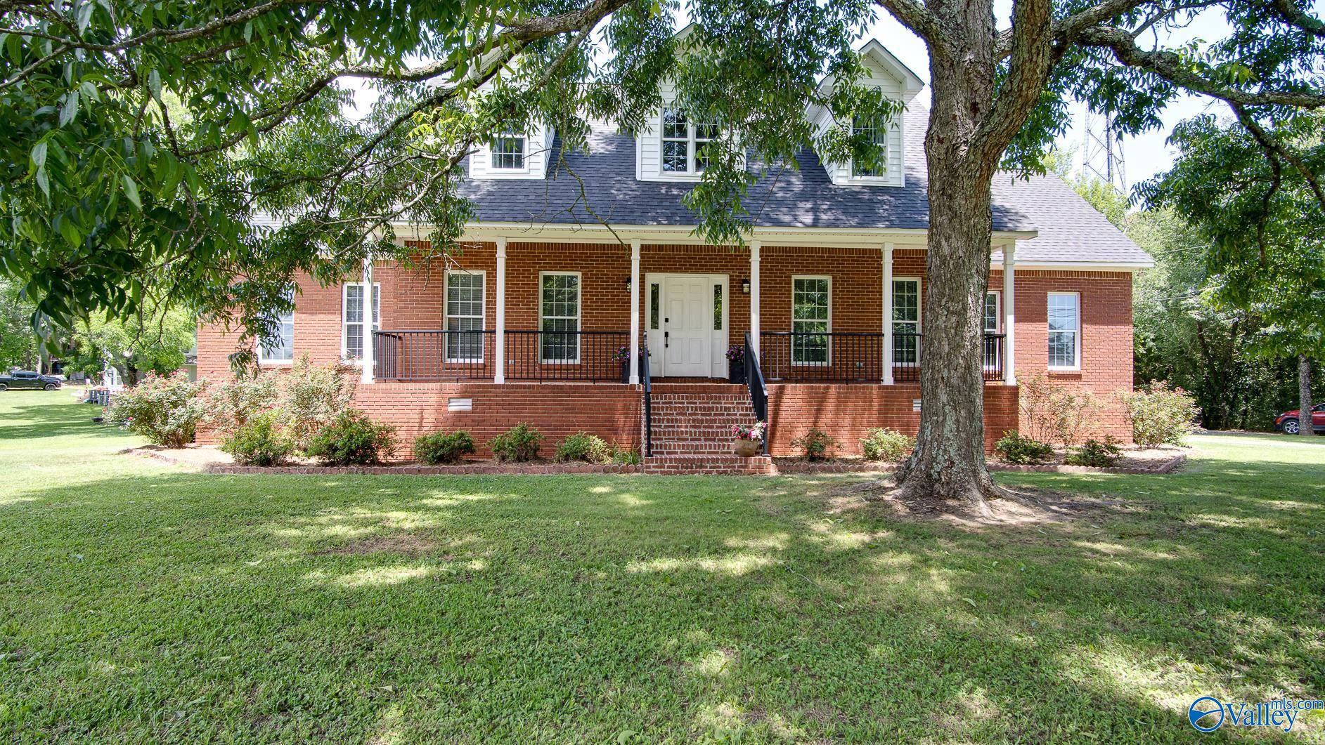 102 Rockhaven Drive — photo