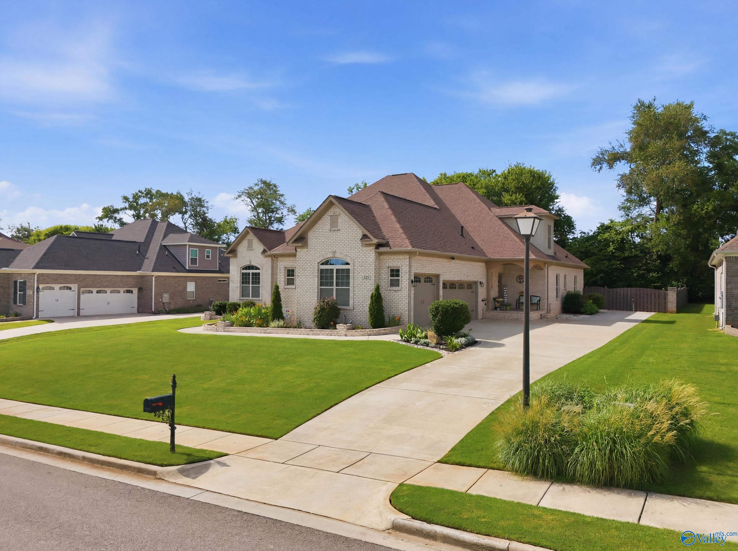 121 Phillipsridge Drive — photo