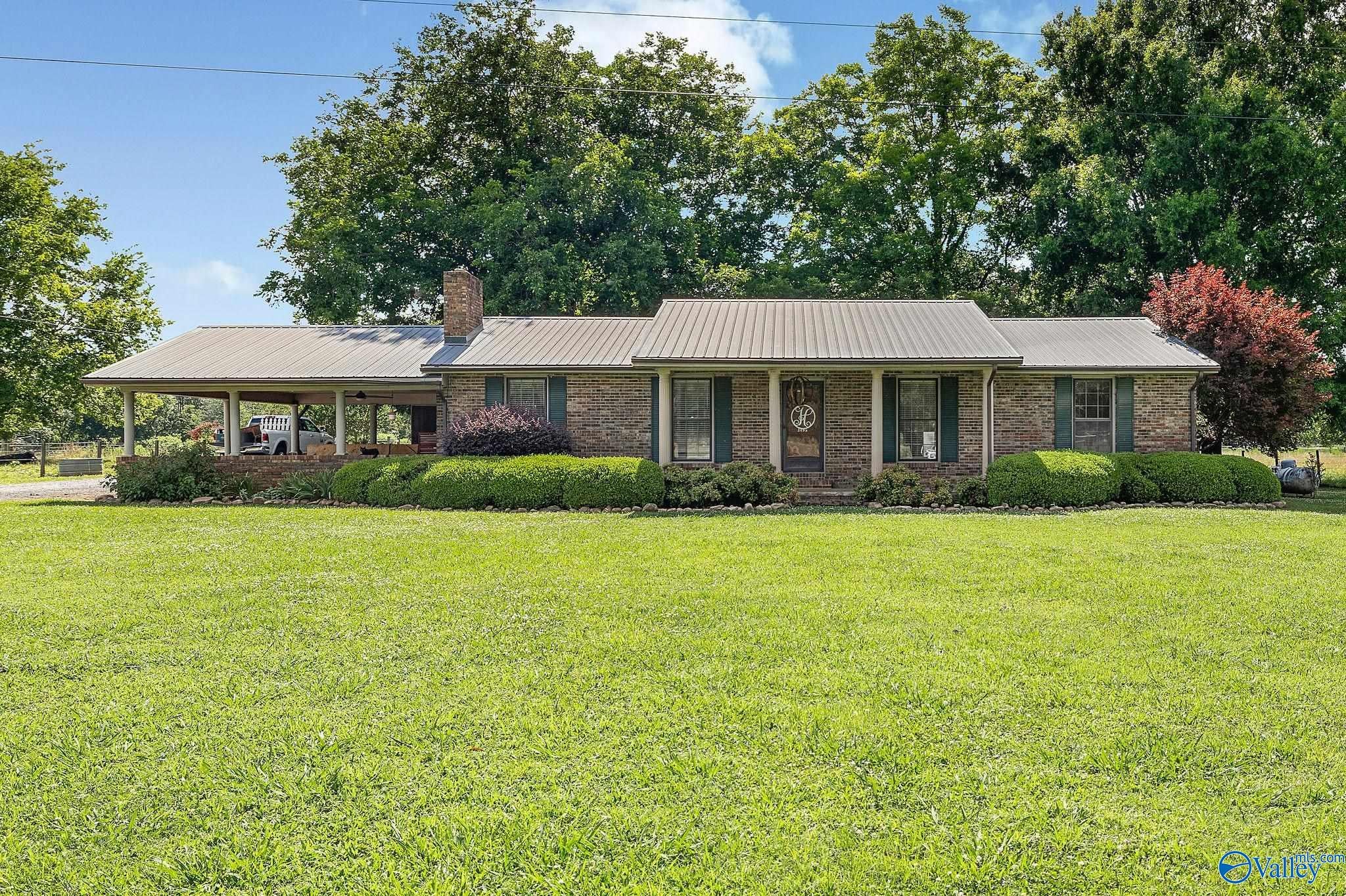3895 County Road 203 — photo