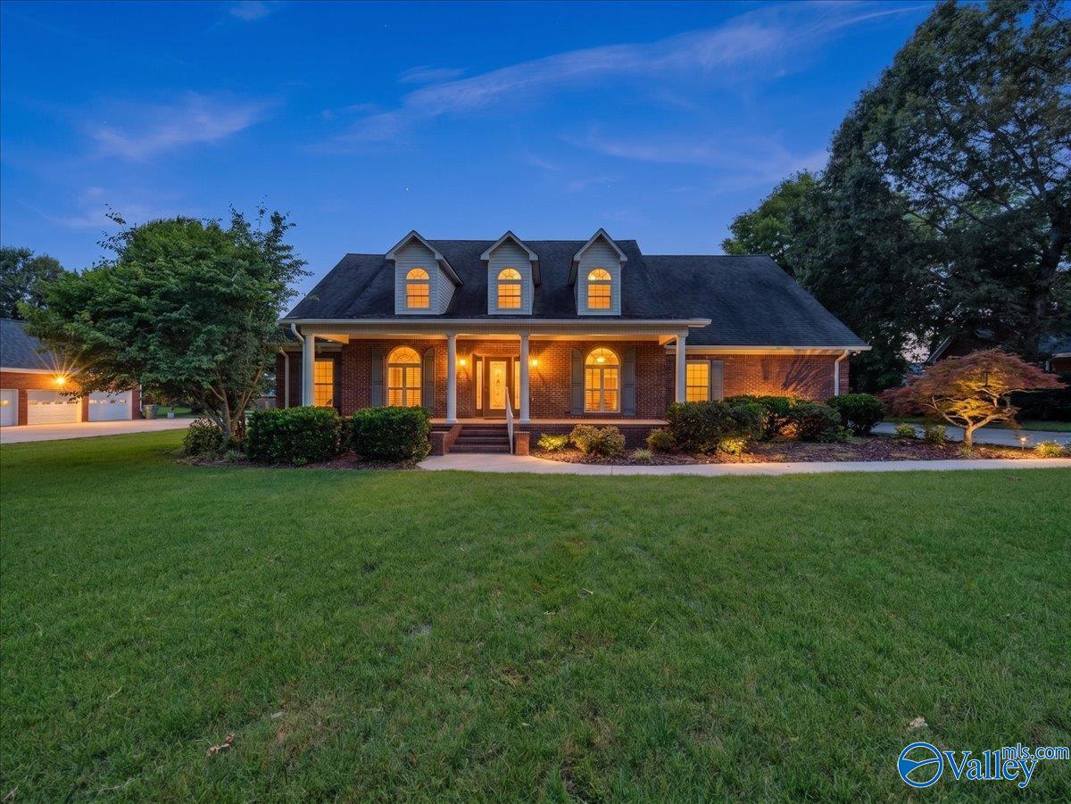 1210 Byron Road — photo
