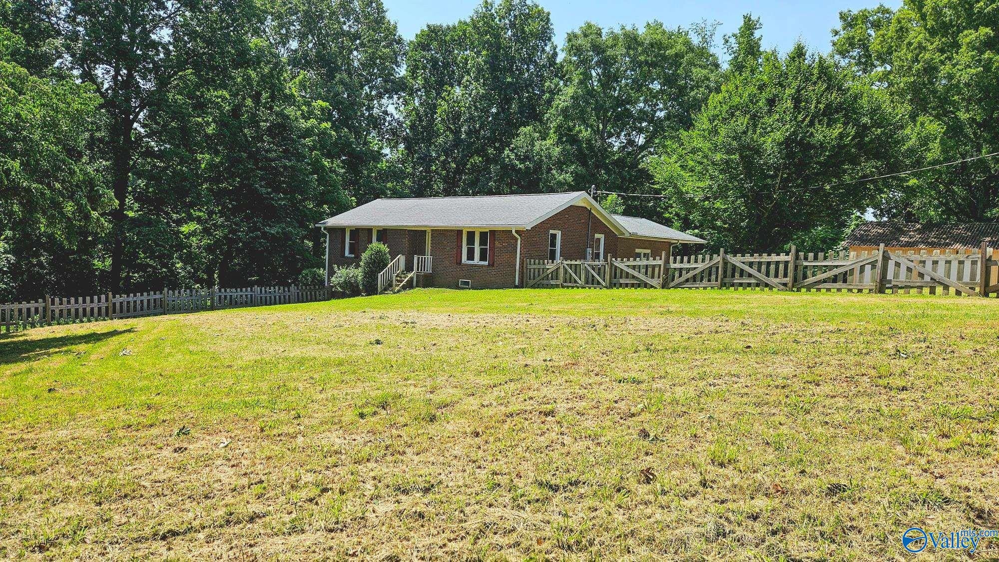 20126 Sandlin Road — photo
