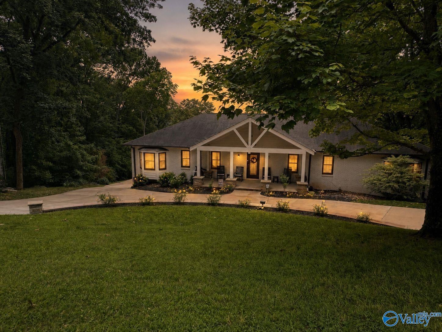 1216 Deborah Drive SE — photo