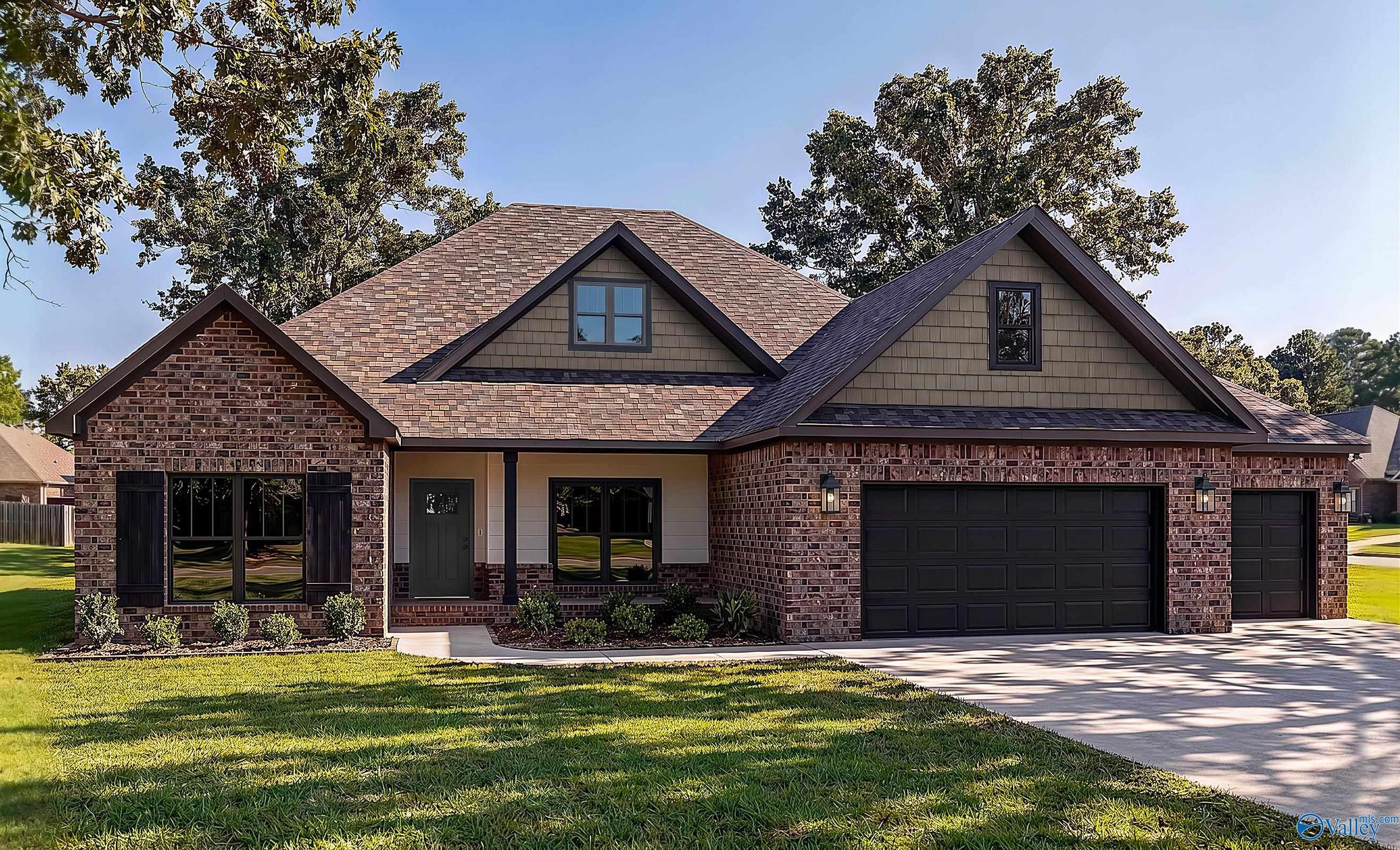 17197 Blue Briar Circle — photo