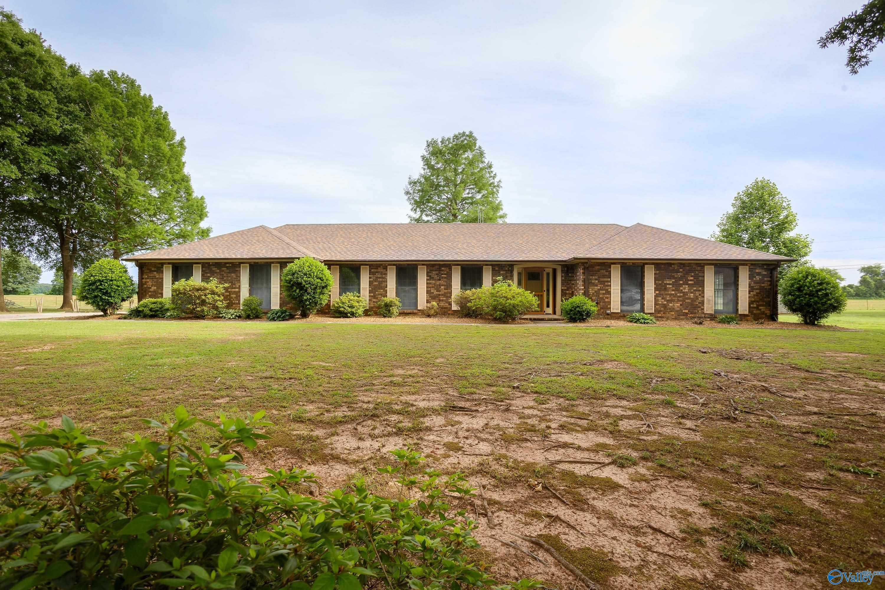 75 Murphy Drive — photo