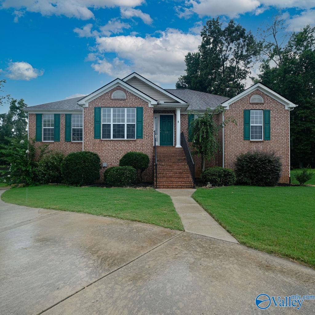 112 Brydon Circle — photo