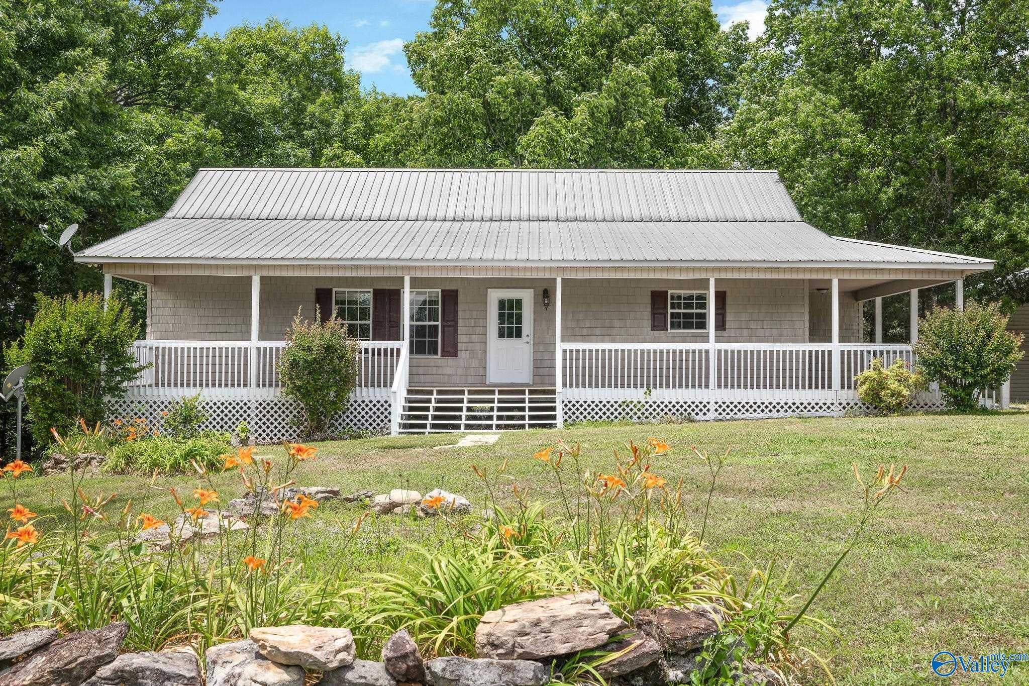 111 Morgan Lane Private Drive — photo