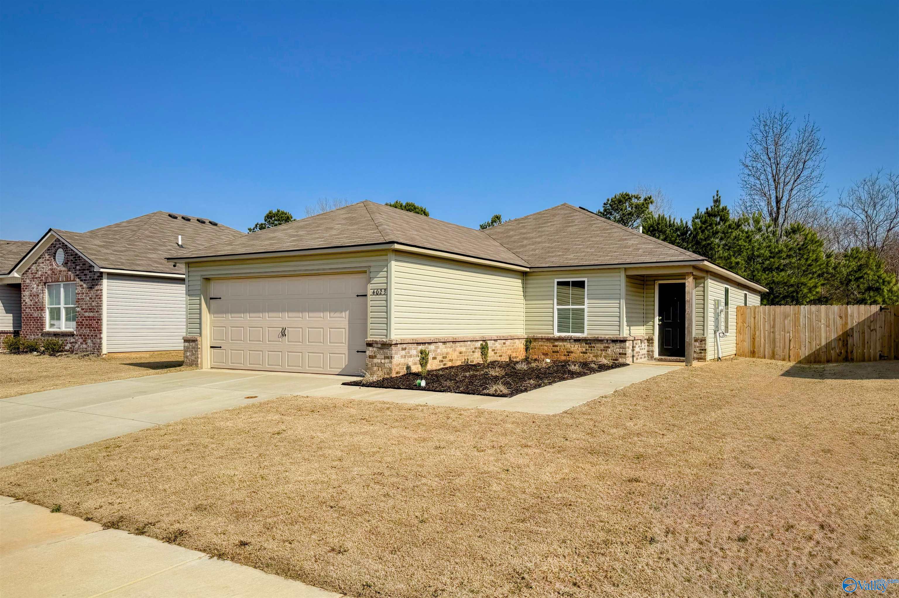 4023 Hudson Court, Decatur, 35603