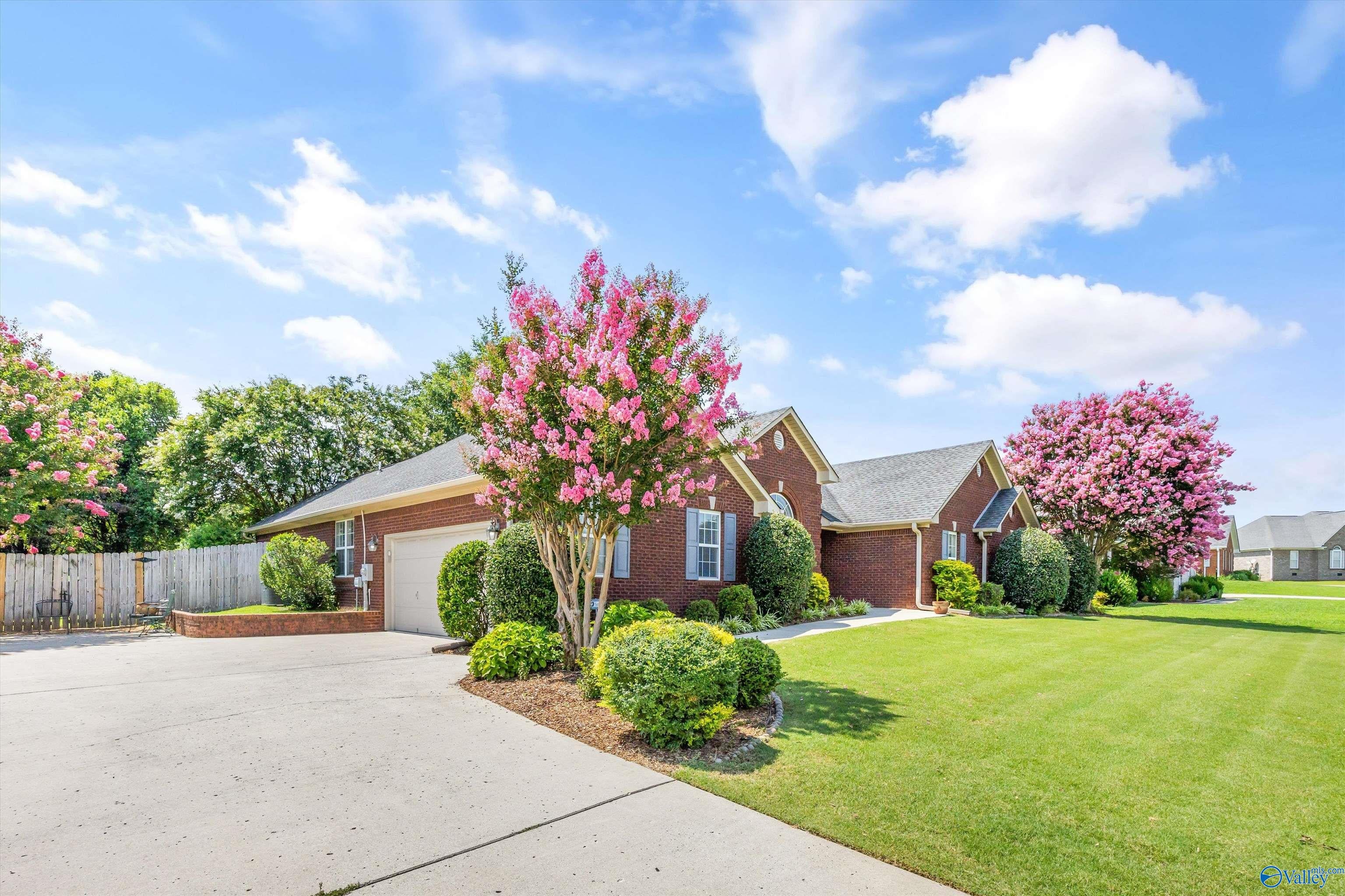16735 Raspberry Drive, Athens, AL 35613 — photo 2