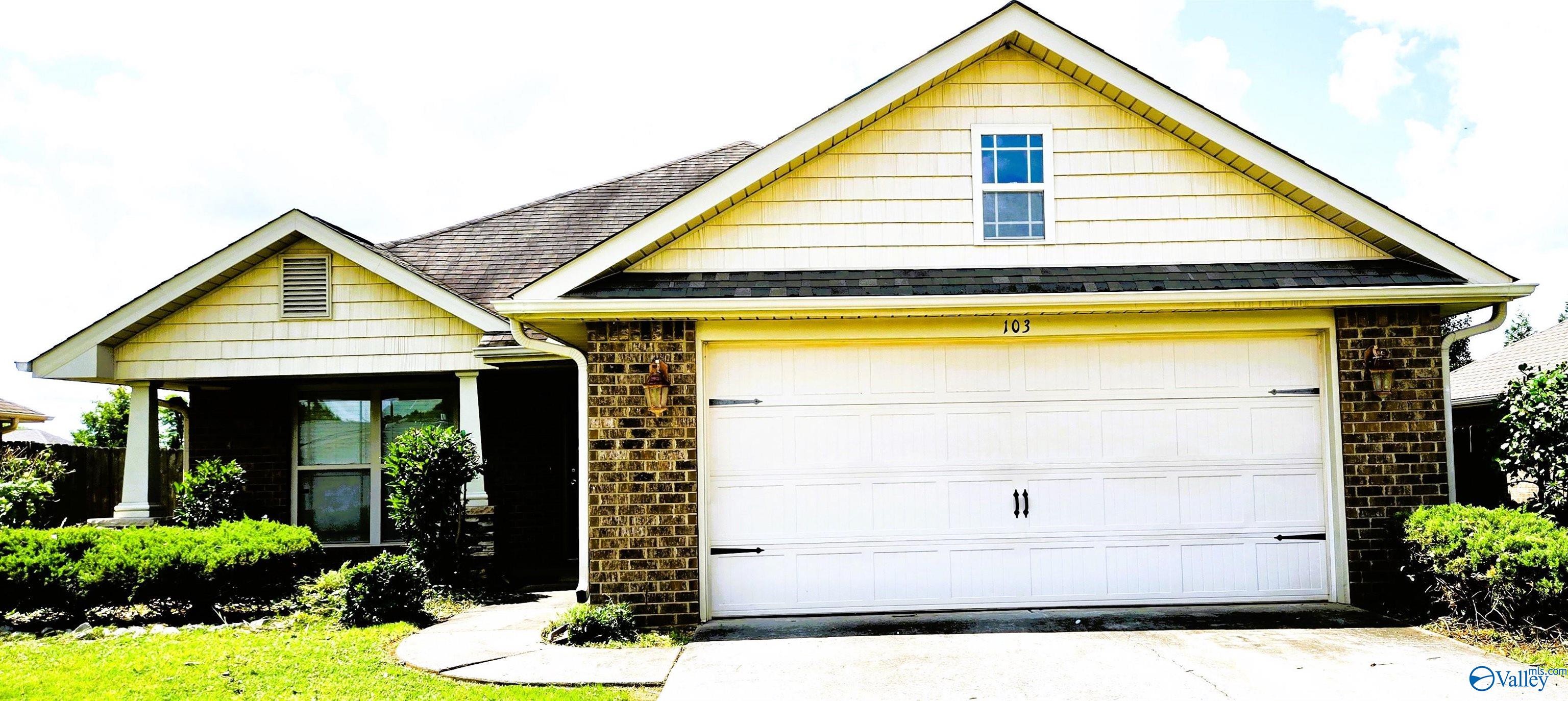 103 Tynedale Drive — photo