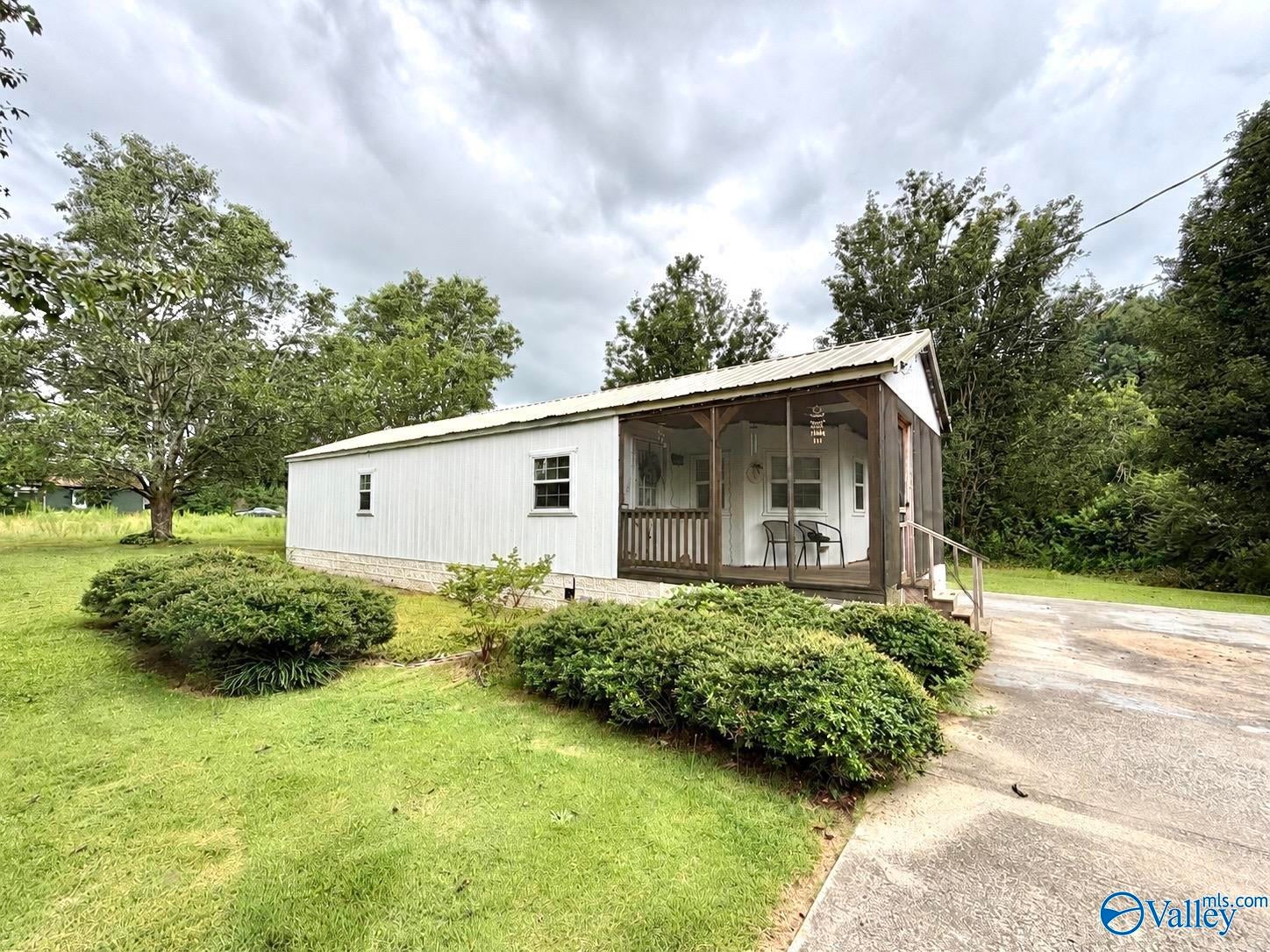 97 Holdbrooks Street — photo