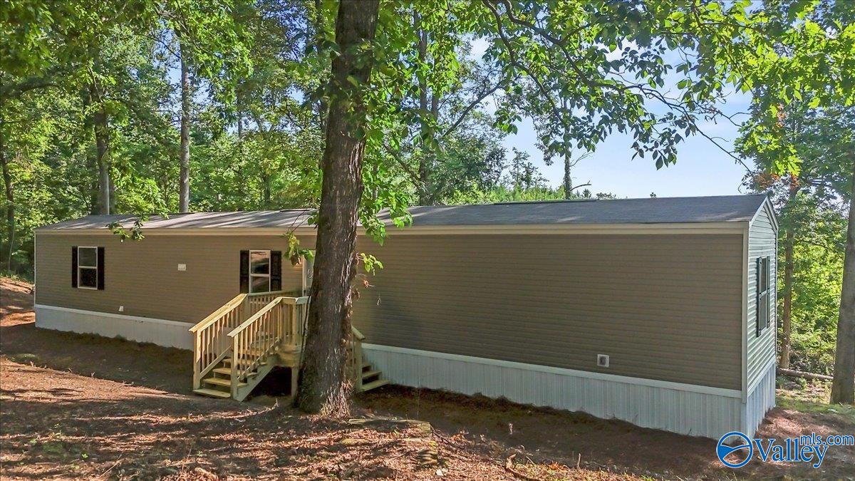1296 County Road 1193 — photo