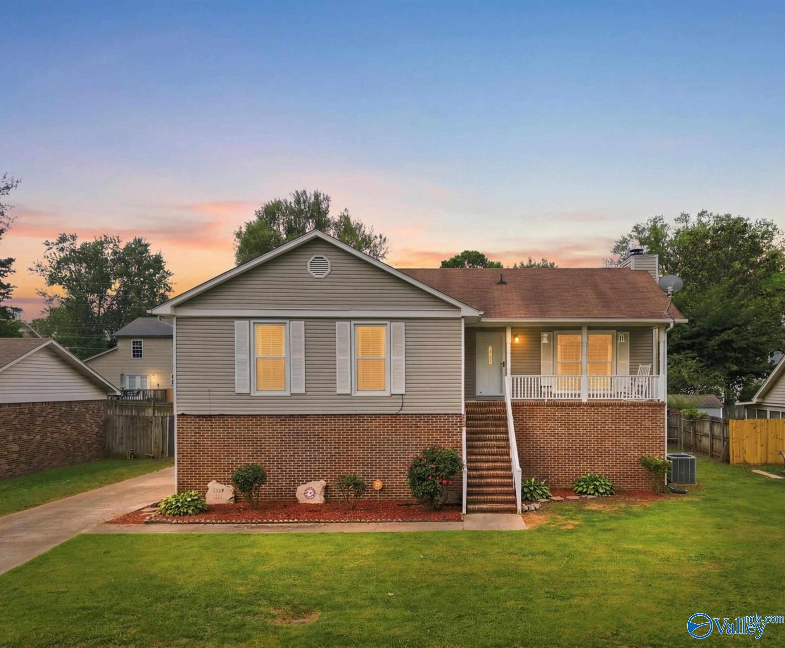 1061 Sandy Springs Road NW — photo