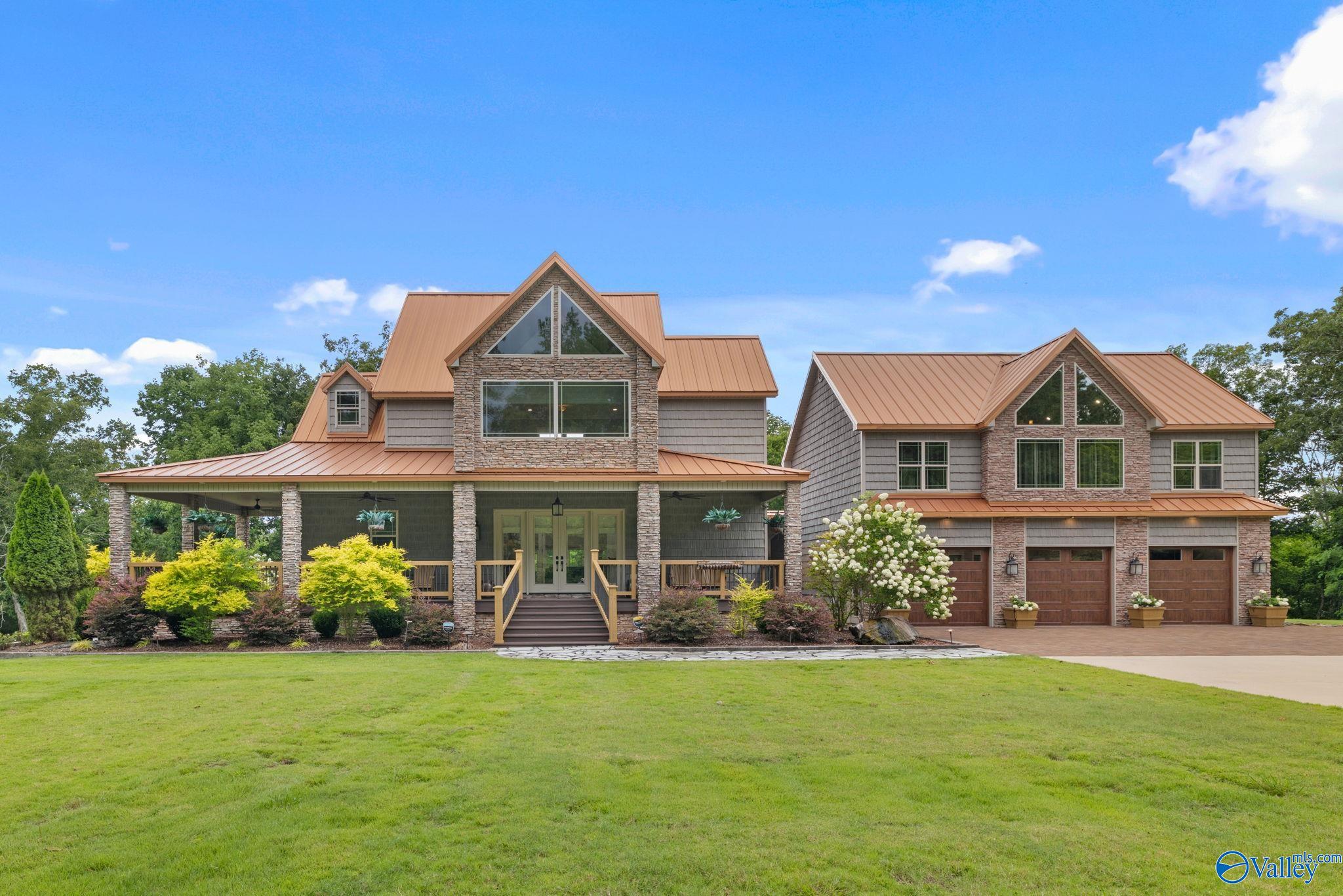 287 Lake Front Drive — photo