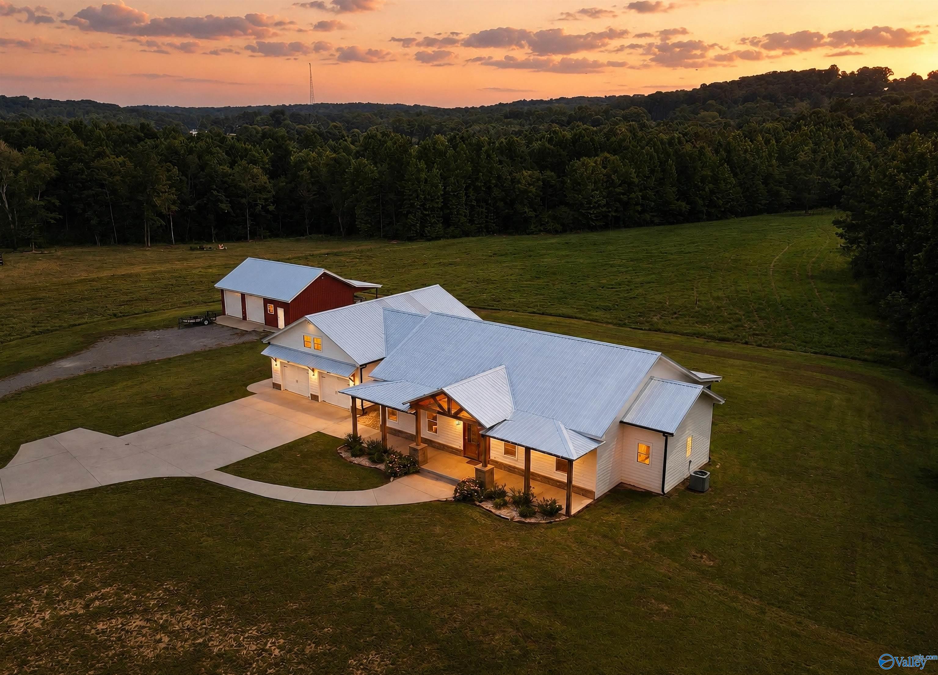 760 County Road 1196 — photo