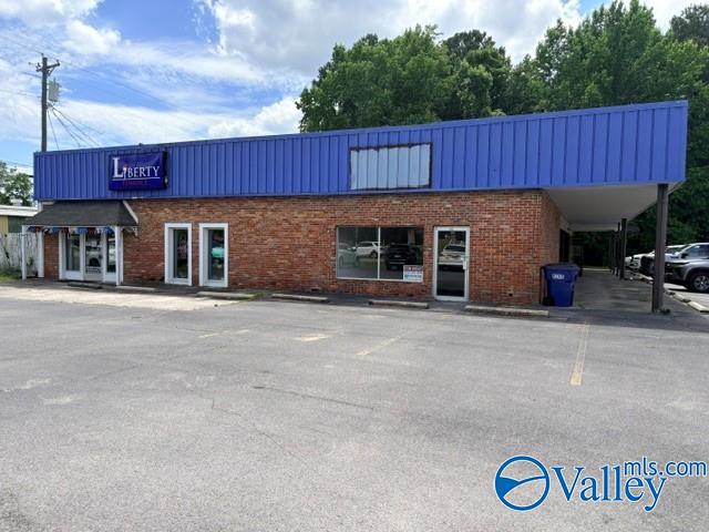 965 Brindlee Mountain Parkway — photo