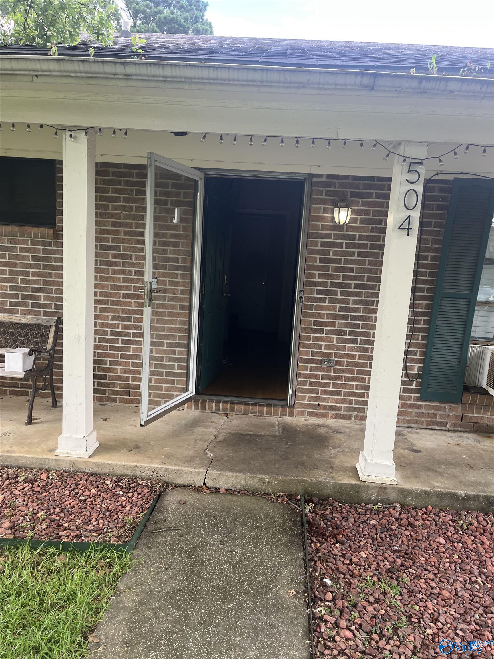 504 SW Hay Drive SW, Decatur, AL 35603