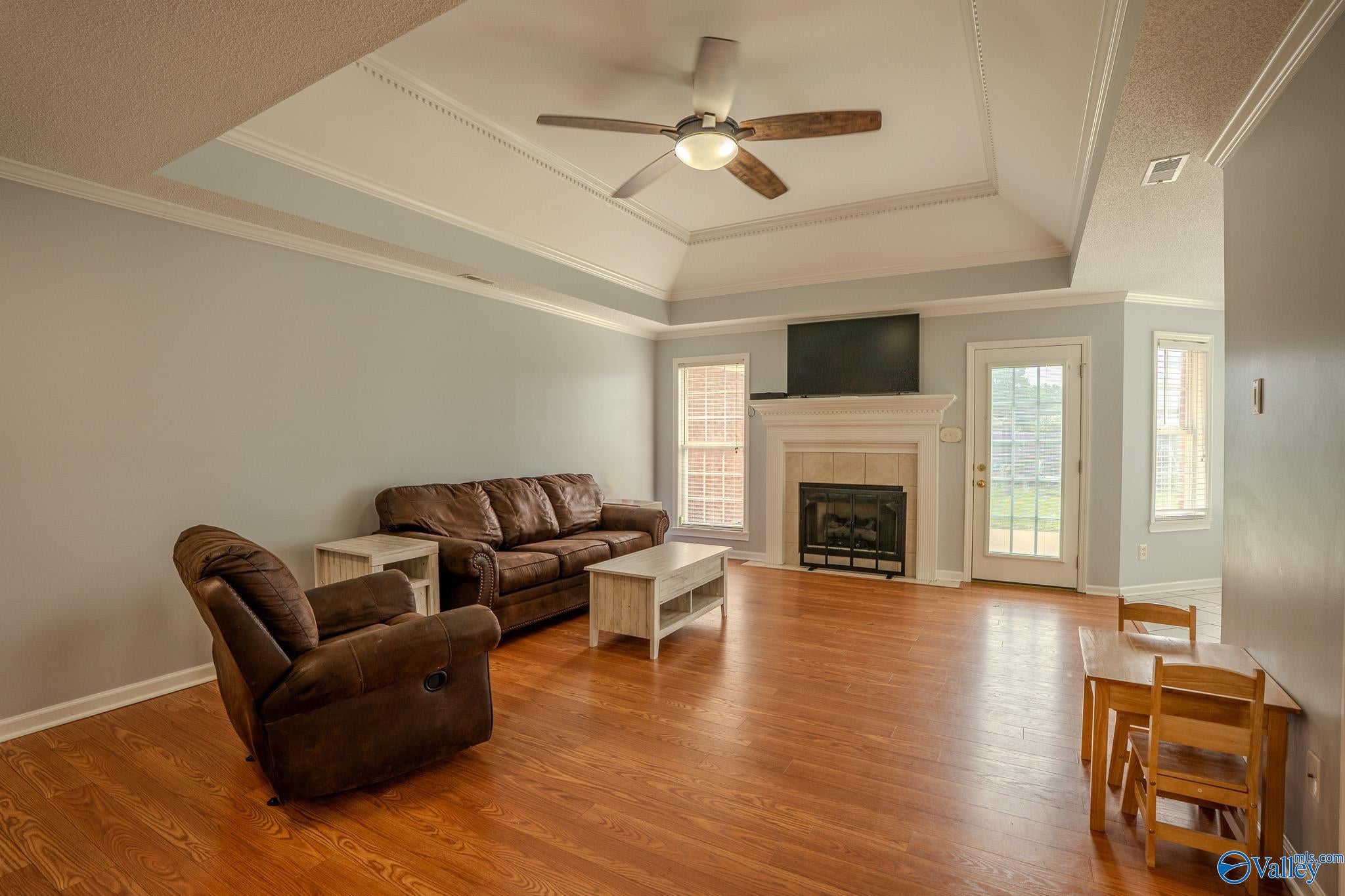 1404 Lake Pointe Drive SW — photo