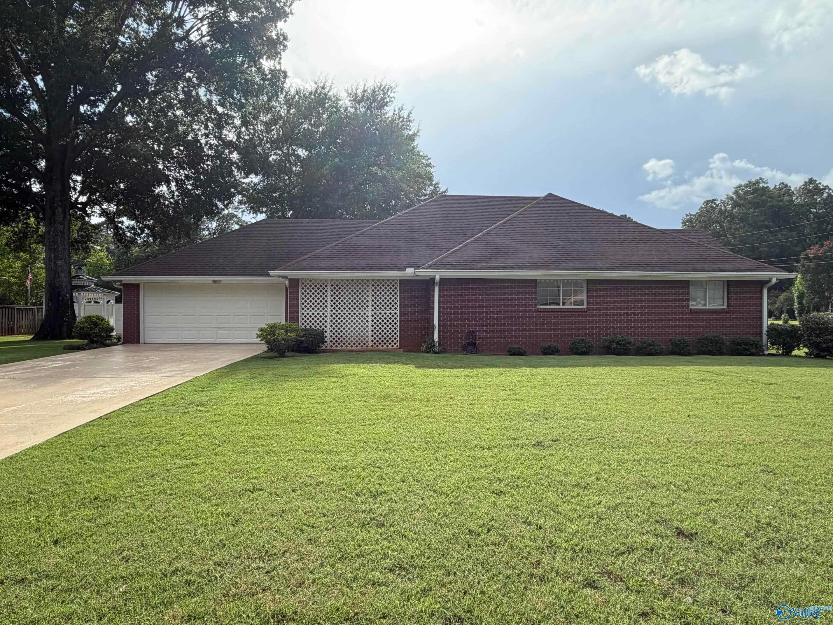701 Rigel Drive SW, Decatur, AL 35603 — photo 2