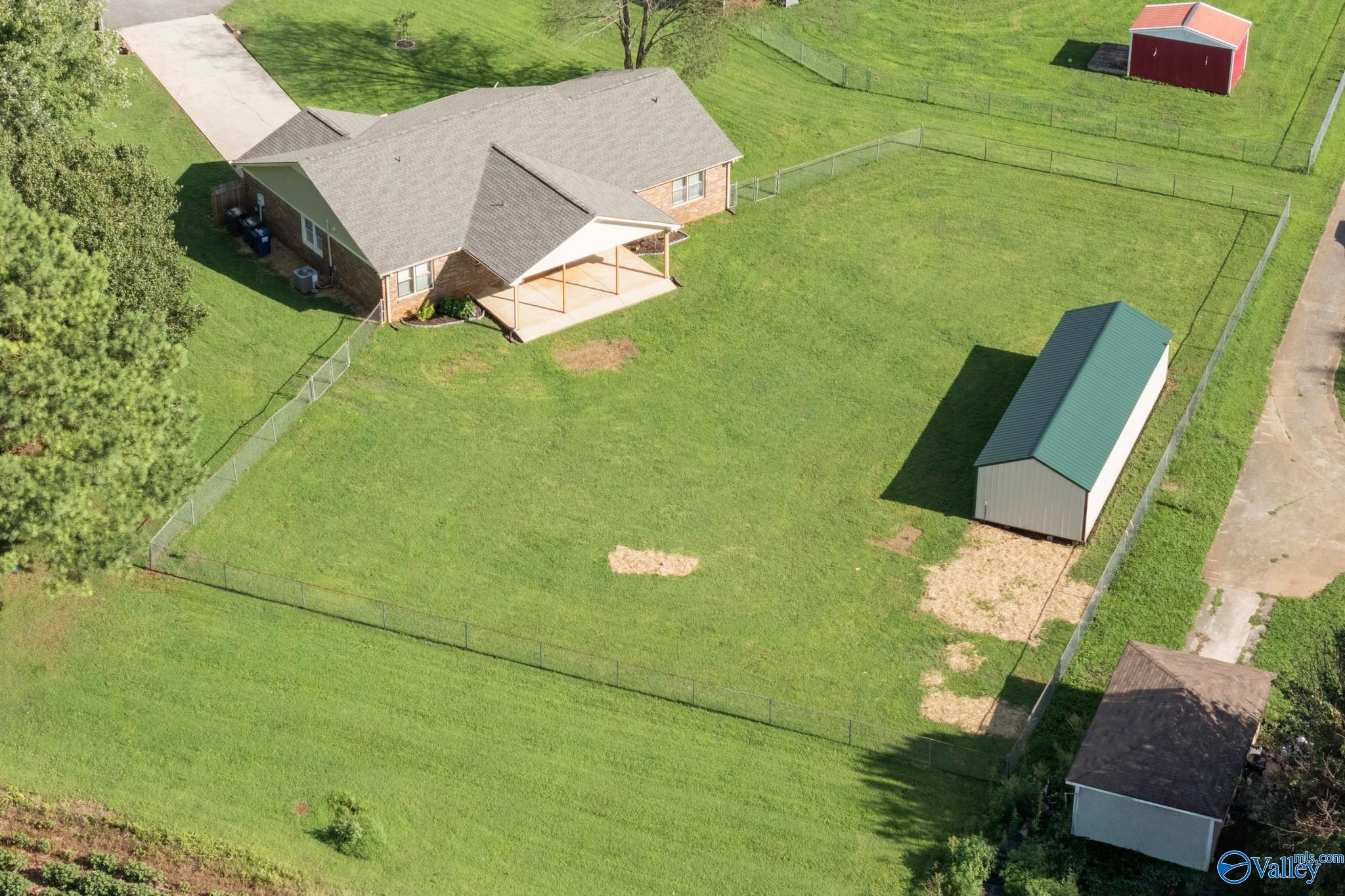 102 Harwell Circle — photo