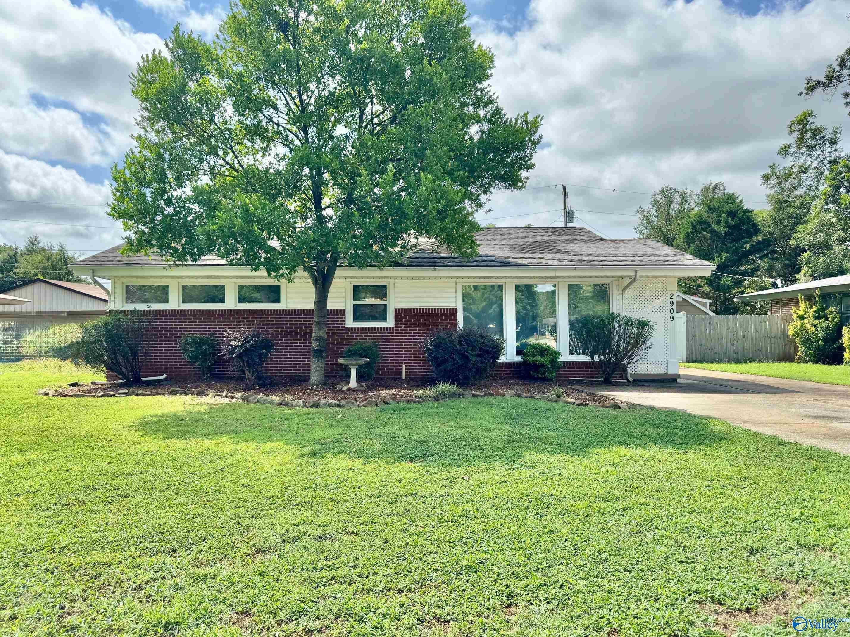 2909 Azalea Road SW — photo