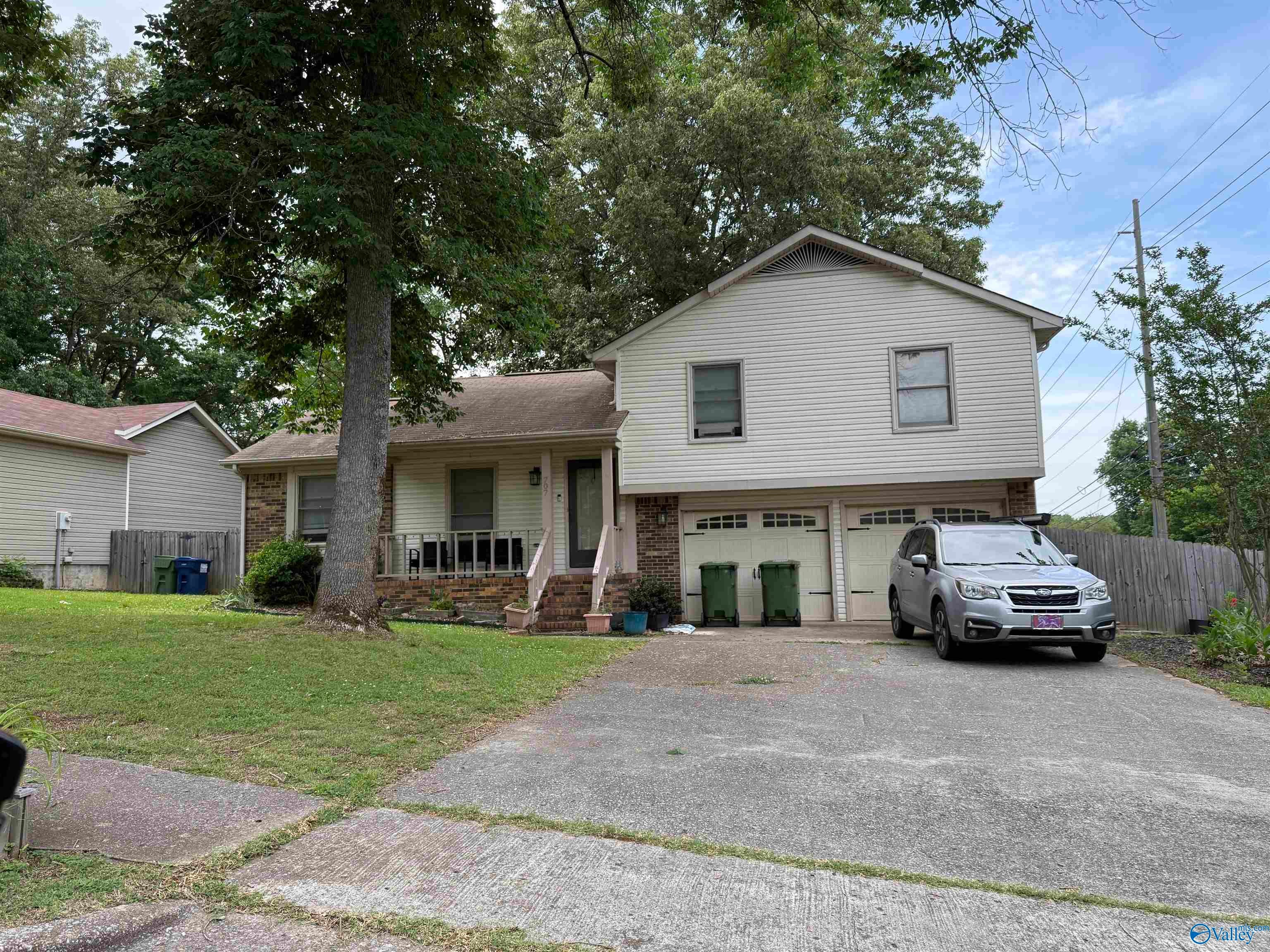 707 Shirley Court — photo