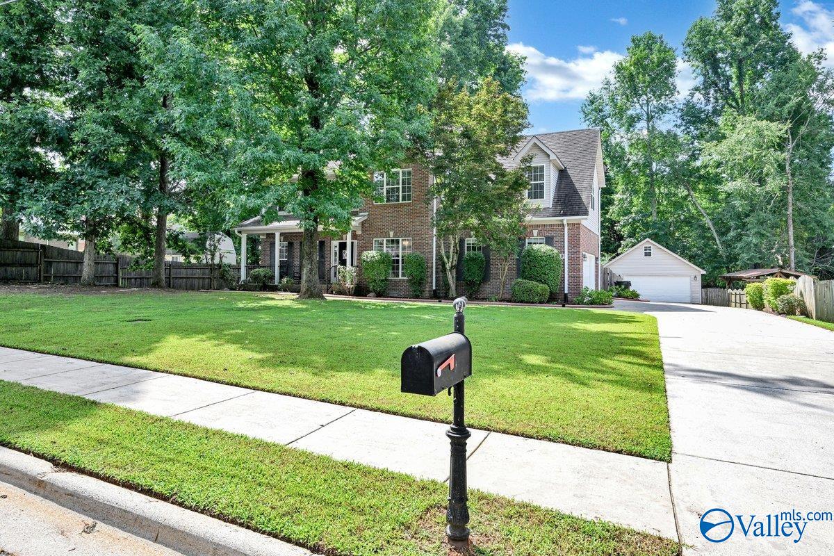 140 Lincarrie Lane — photo