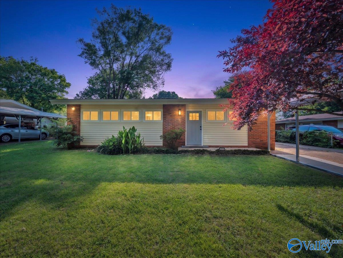 2912 Hillsboro Road — photo
