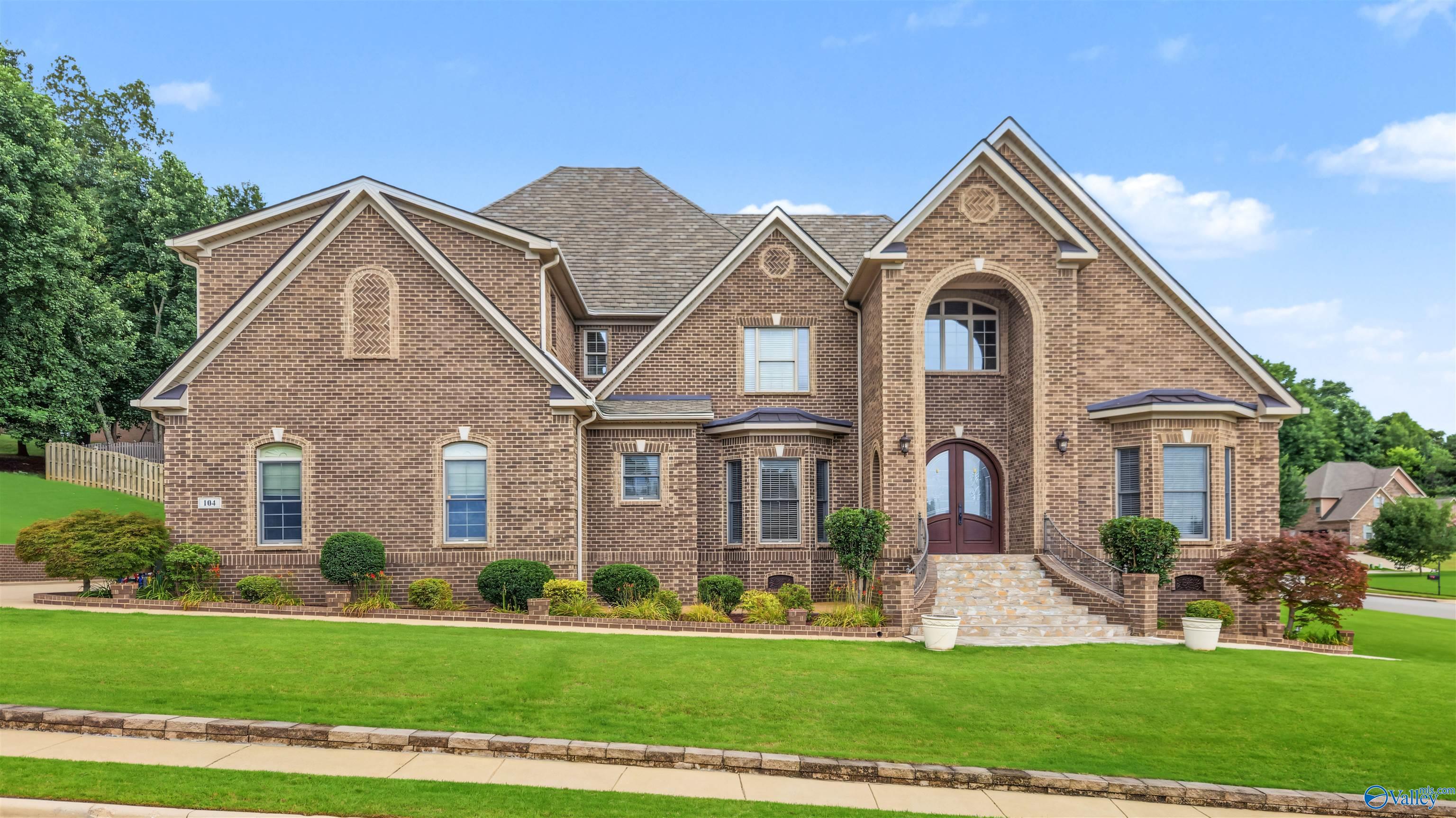 104 Grand Vista Drive — photo