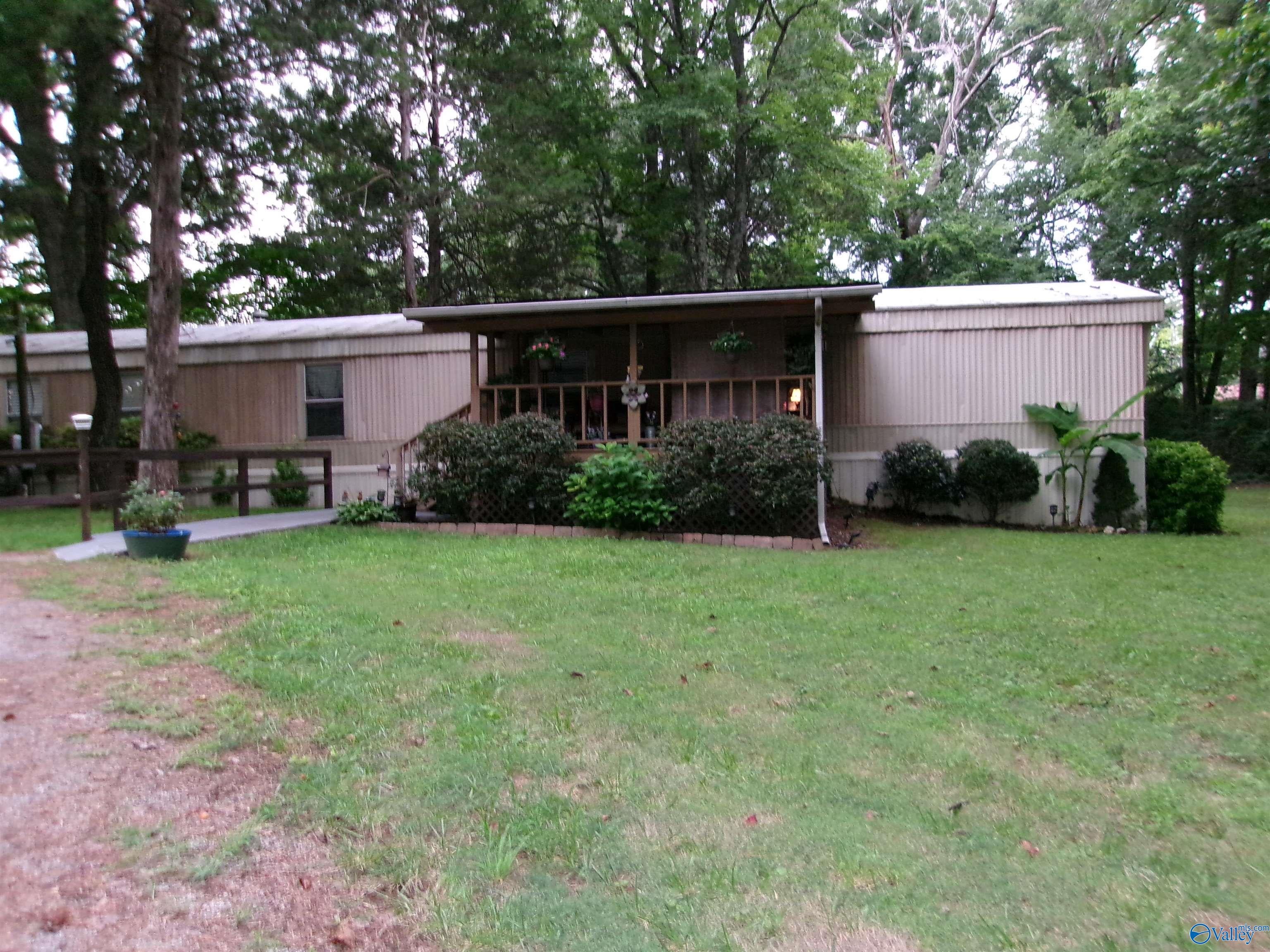106 Grove Circle — photo