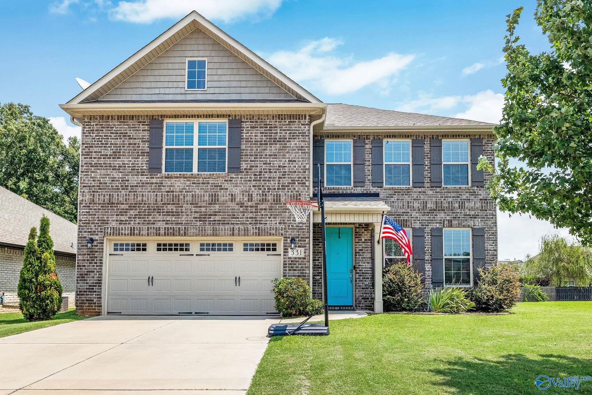331 Willow Bank Circle — photo