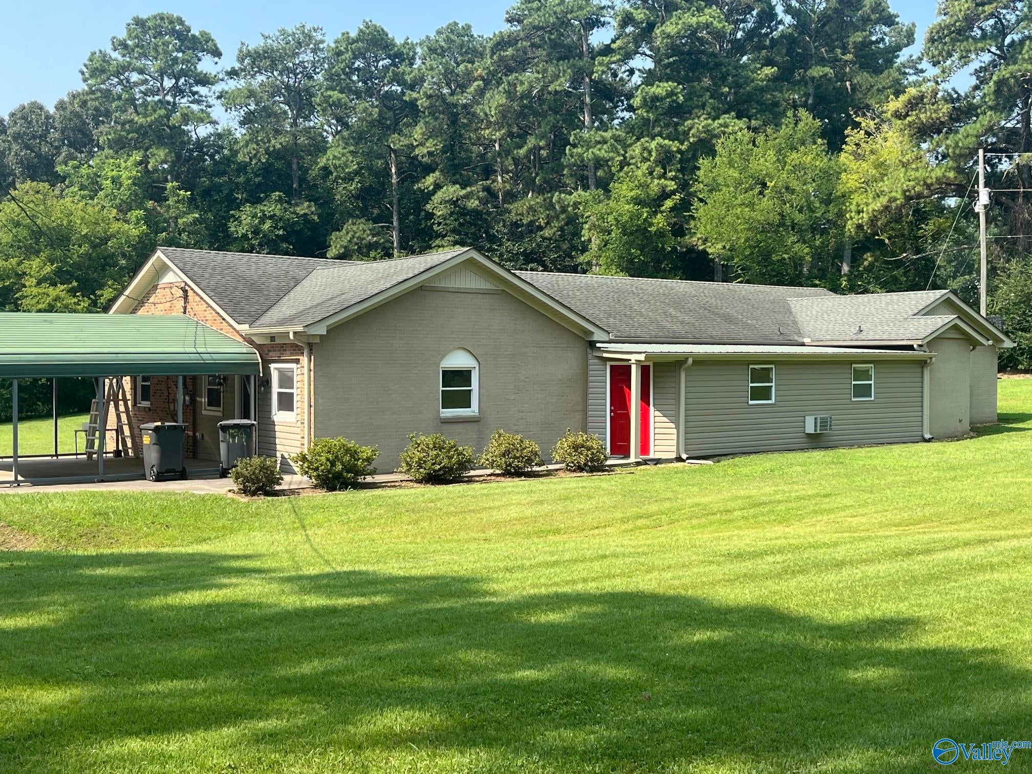 1194 Bird Spring Road SW — photo