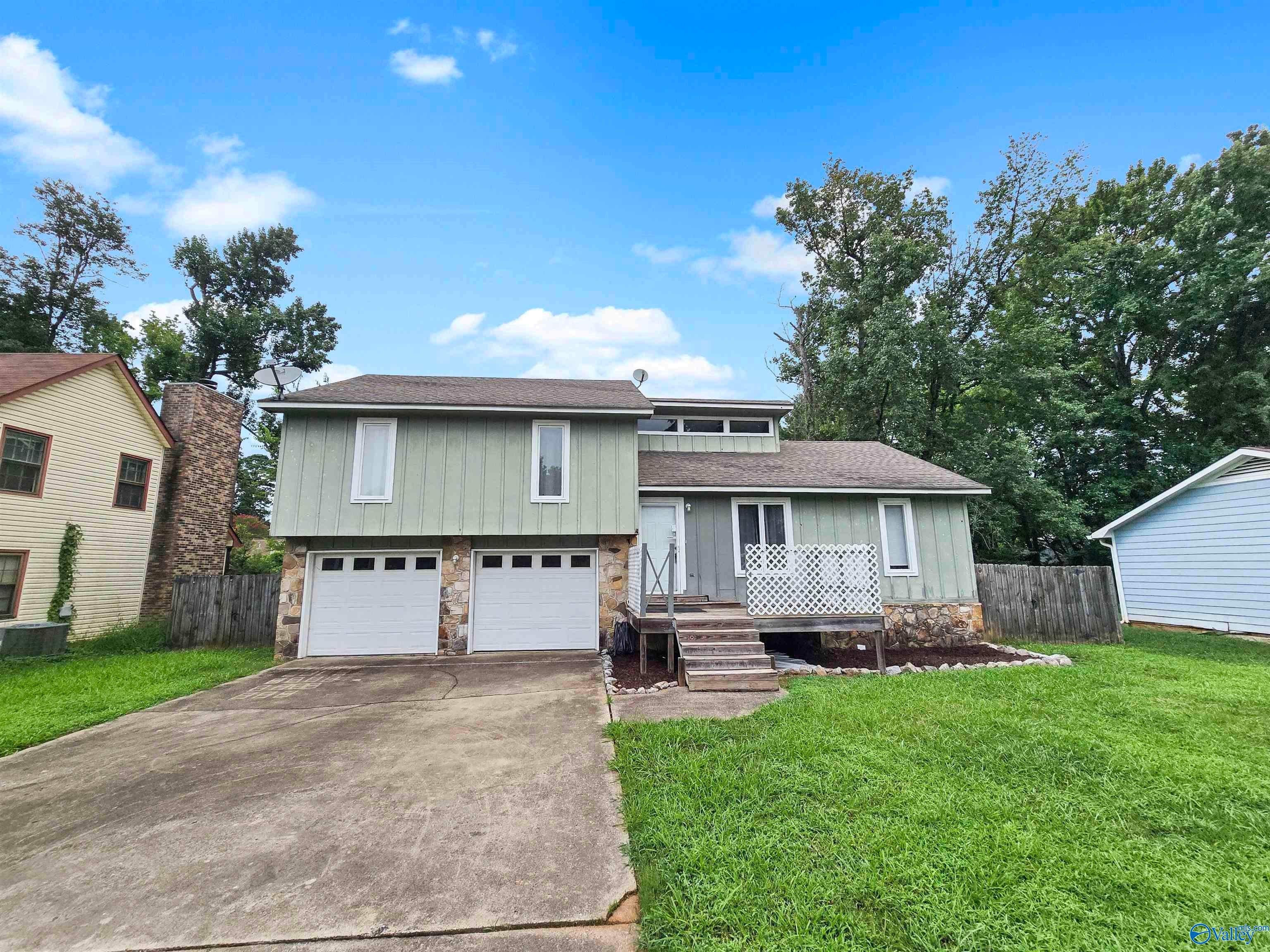 1023 Sandy Springs Road NW — photo