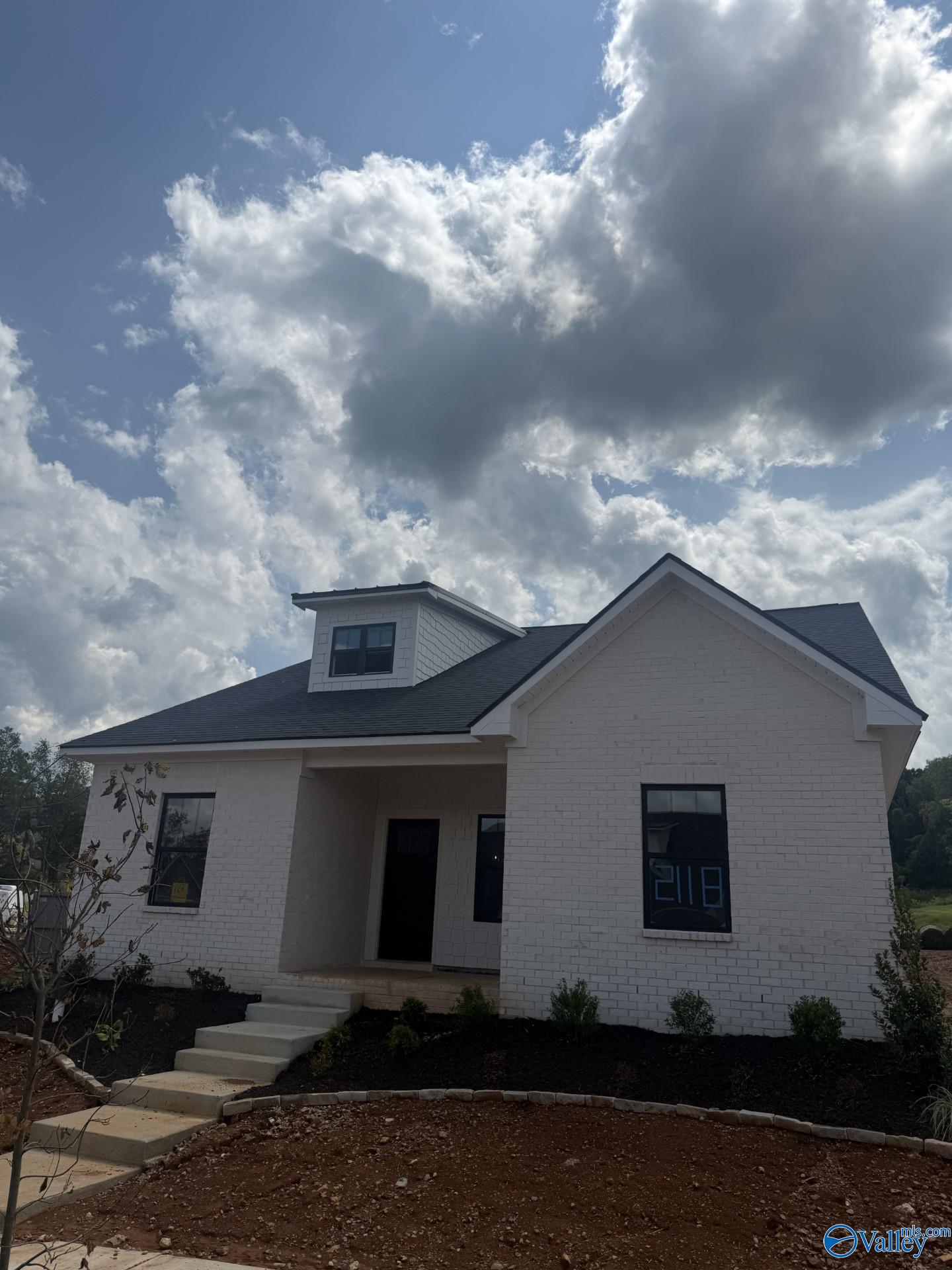 2118 Kanteen Street — photo