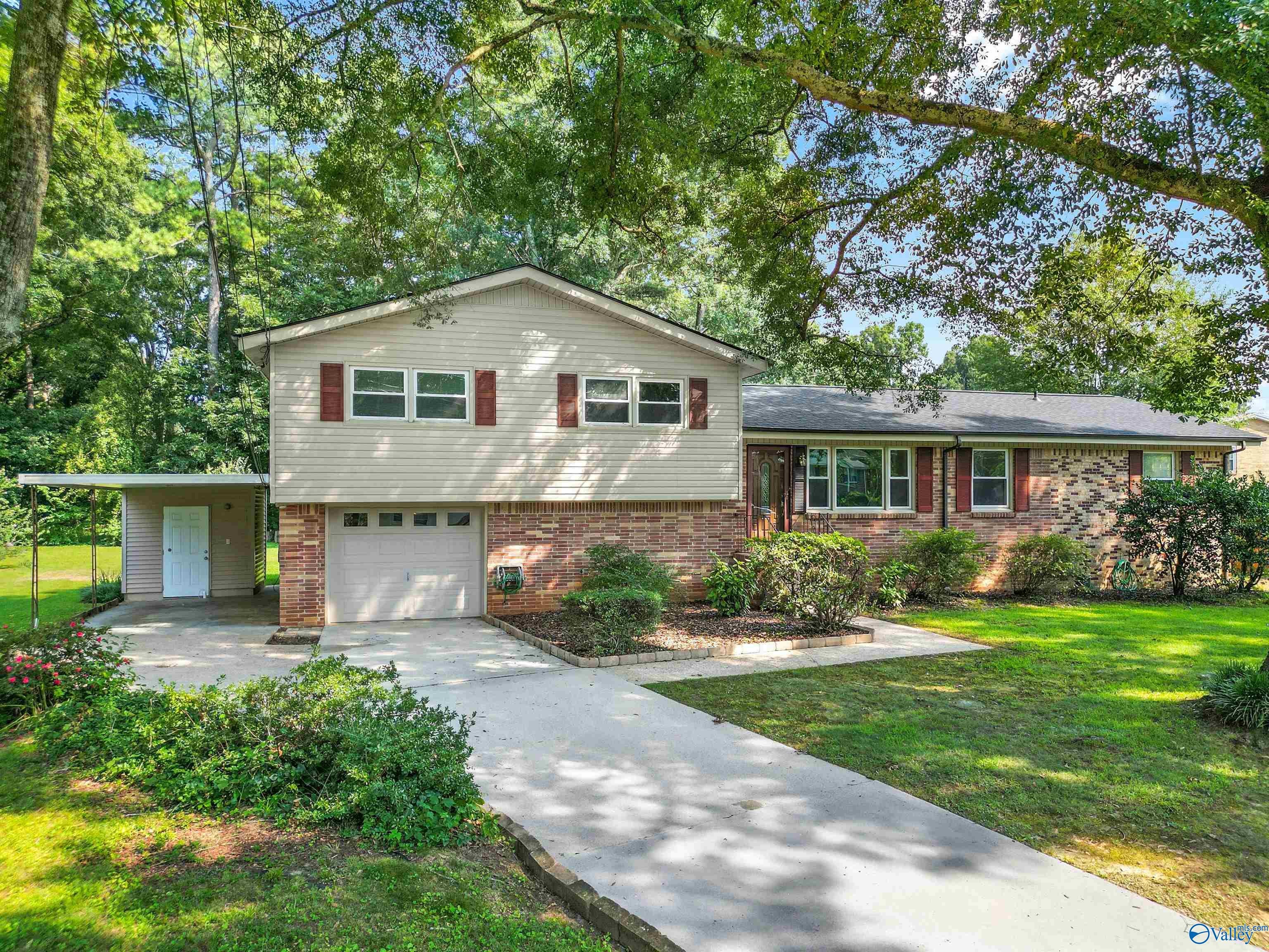 6502 Forrest Park Circle NW — photo