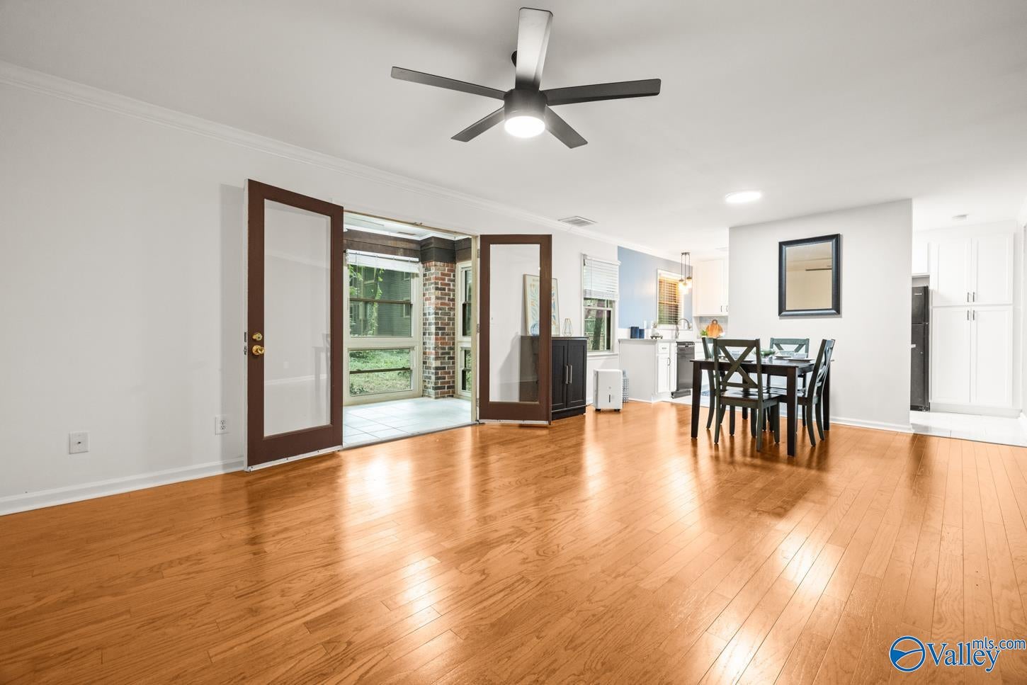 3008 Live Oak Lane SW 3008 — photo