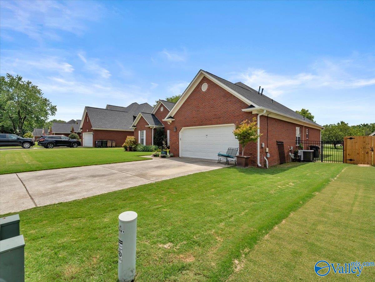 1941 Red Sunset Drive, Decatur, AL 35603 — photo 3