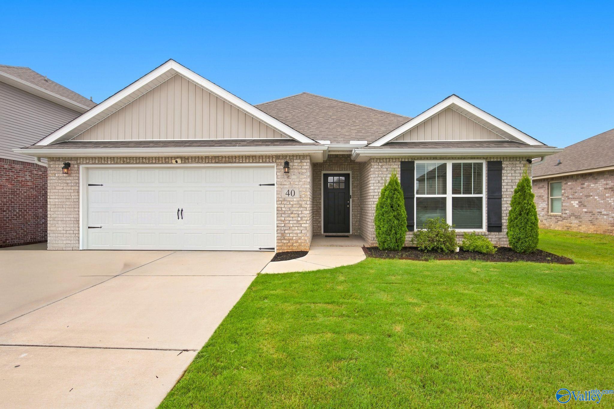 40 Sage Oak Drive — photo
