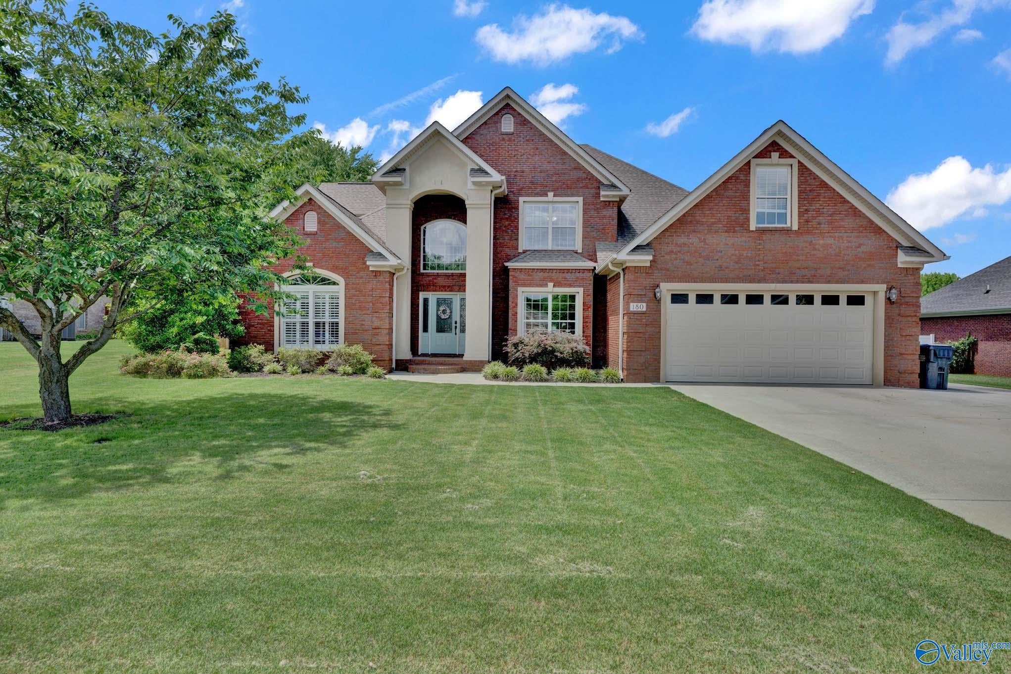 180 Derby Drive — photo