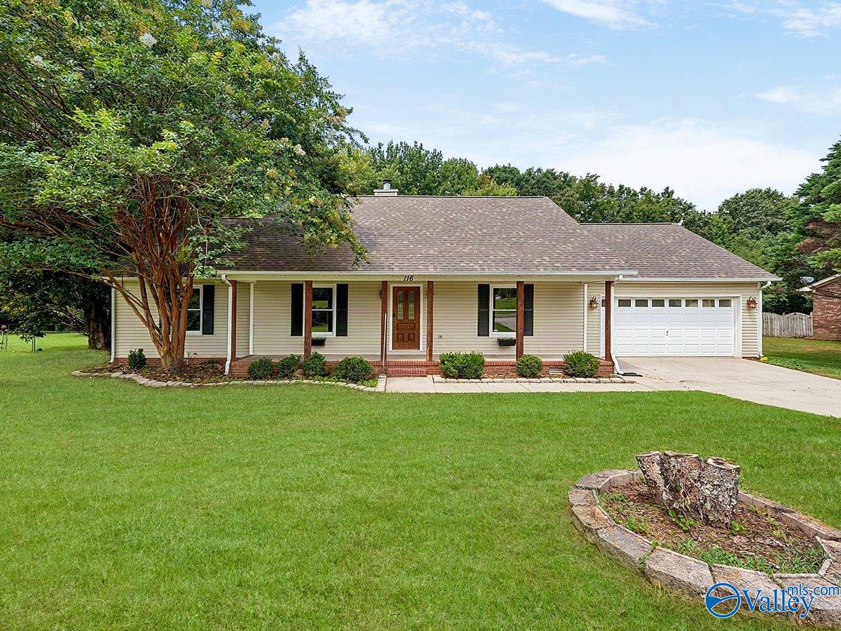116 Amberwood Drive — photo