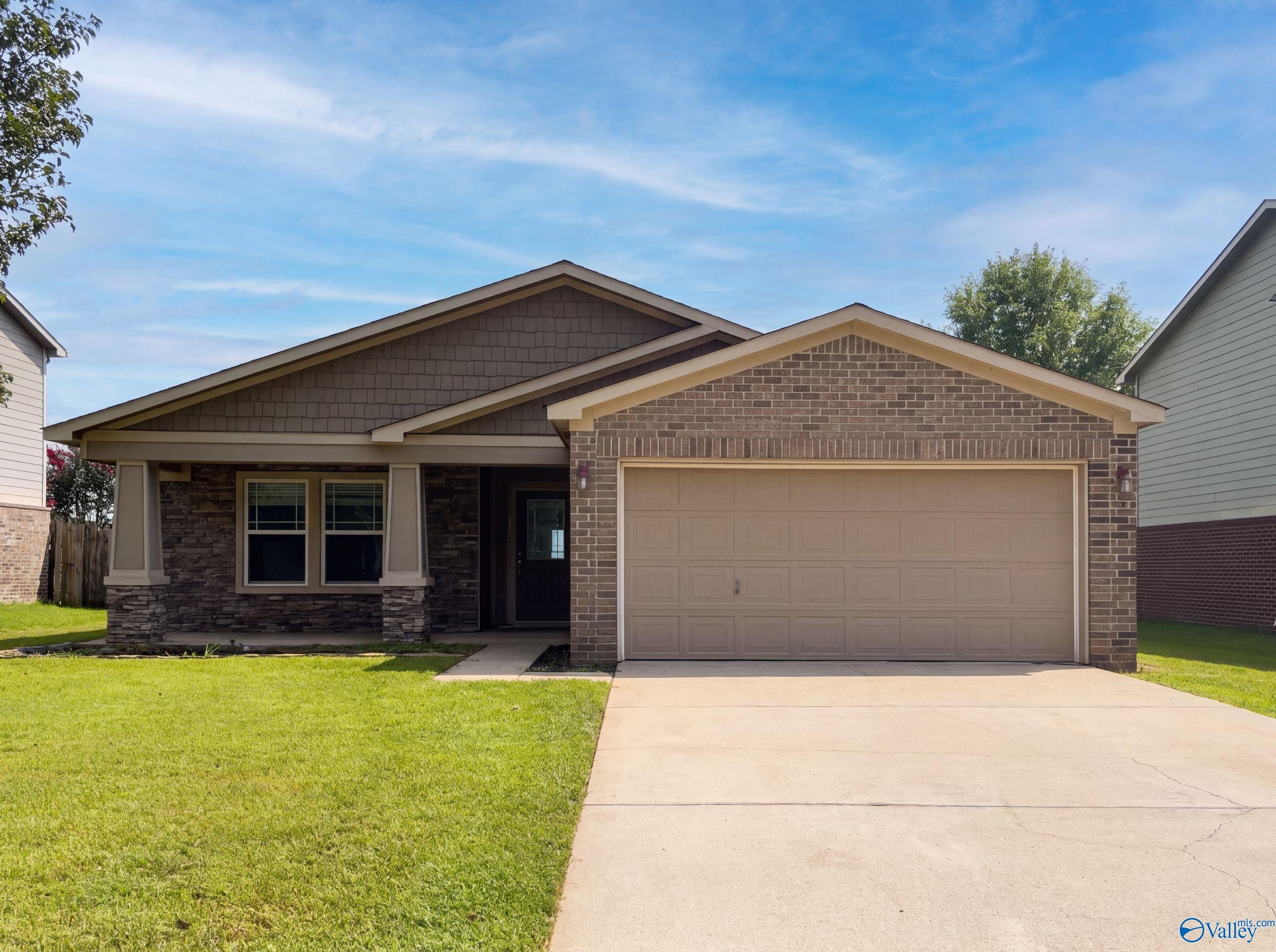 172 Bermuda Lakes Drive — photo