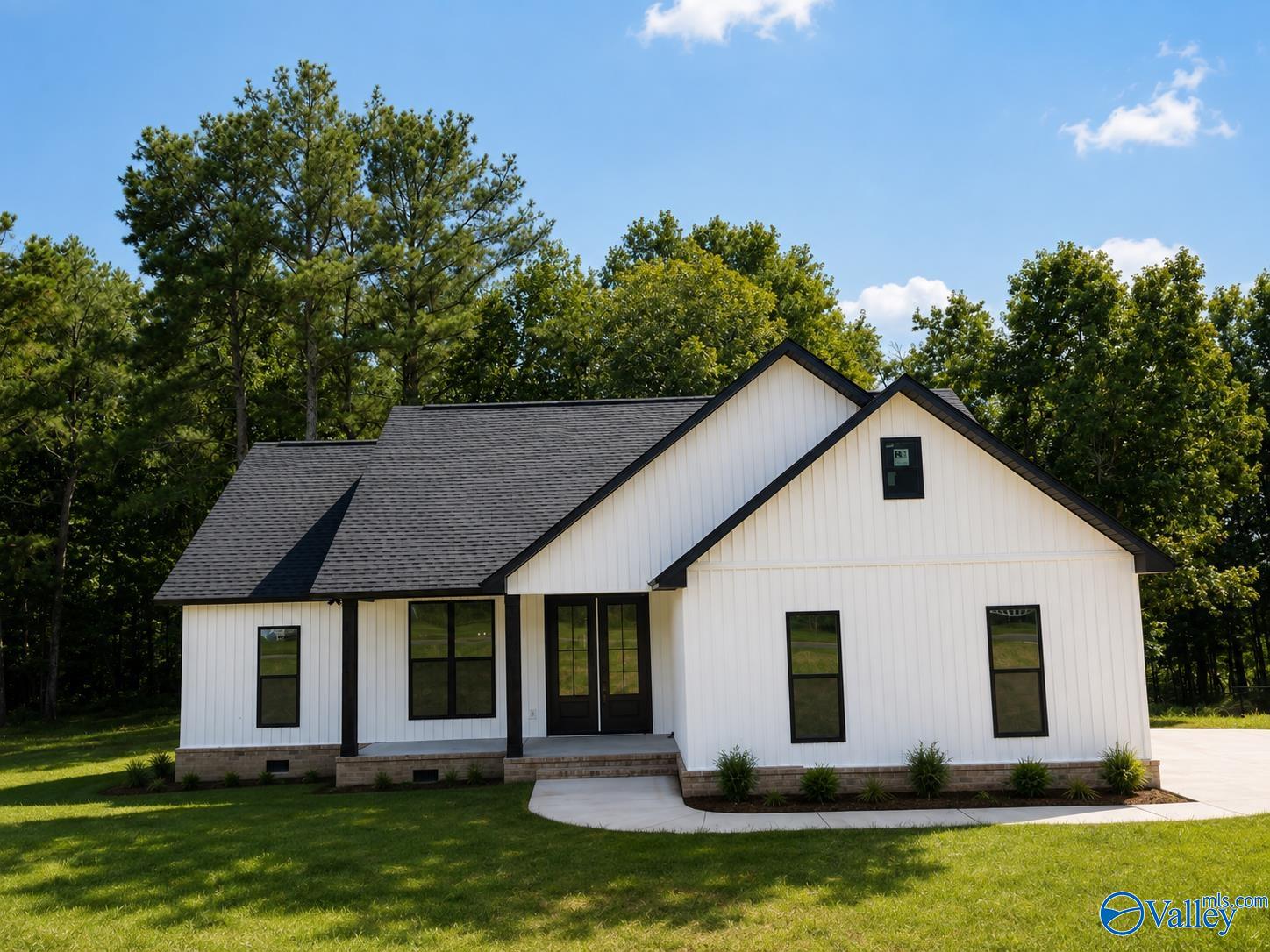 8767 Cox Gap Road — photo